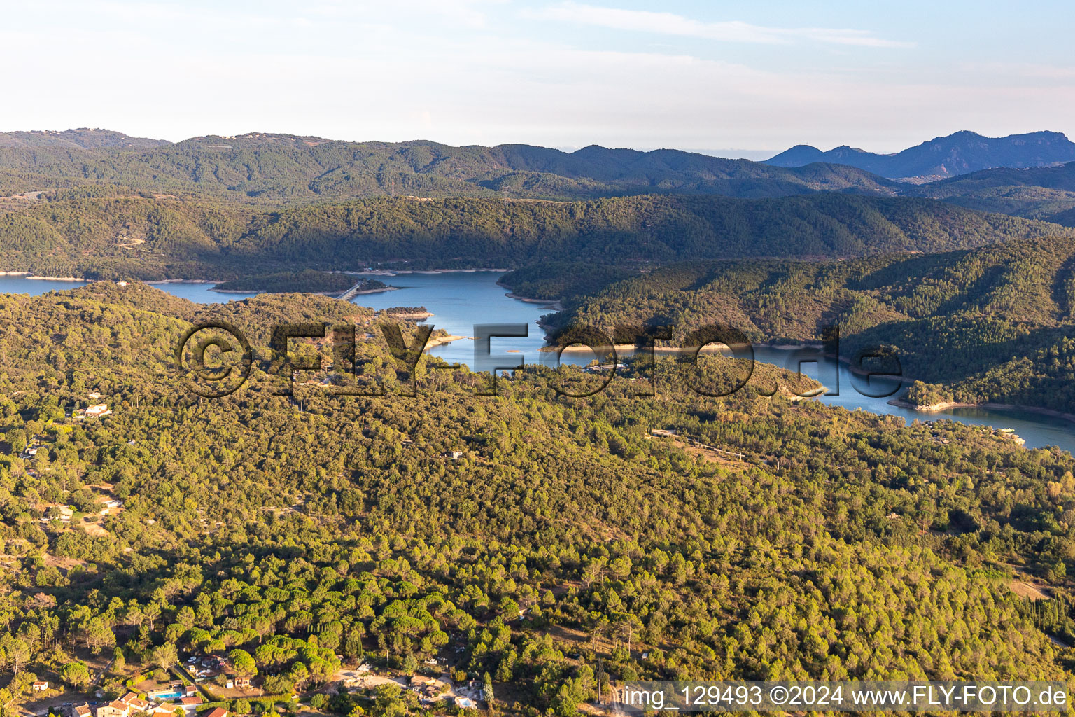 Reservoir: Lac Cassien - Faience in Montauroux in the state Var, France