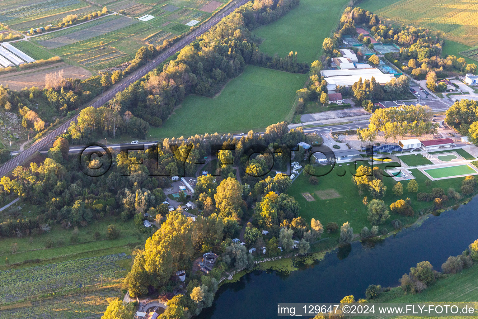 Camping de Besançon in Chalezeule in the state Doubles, France