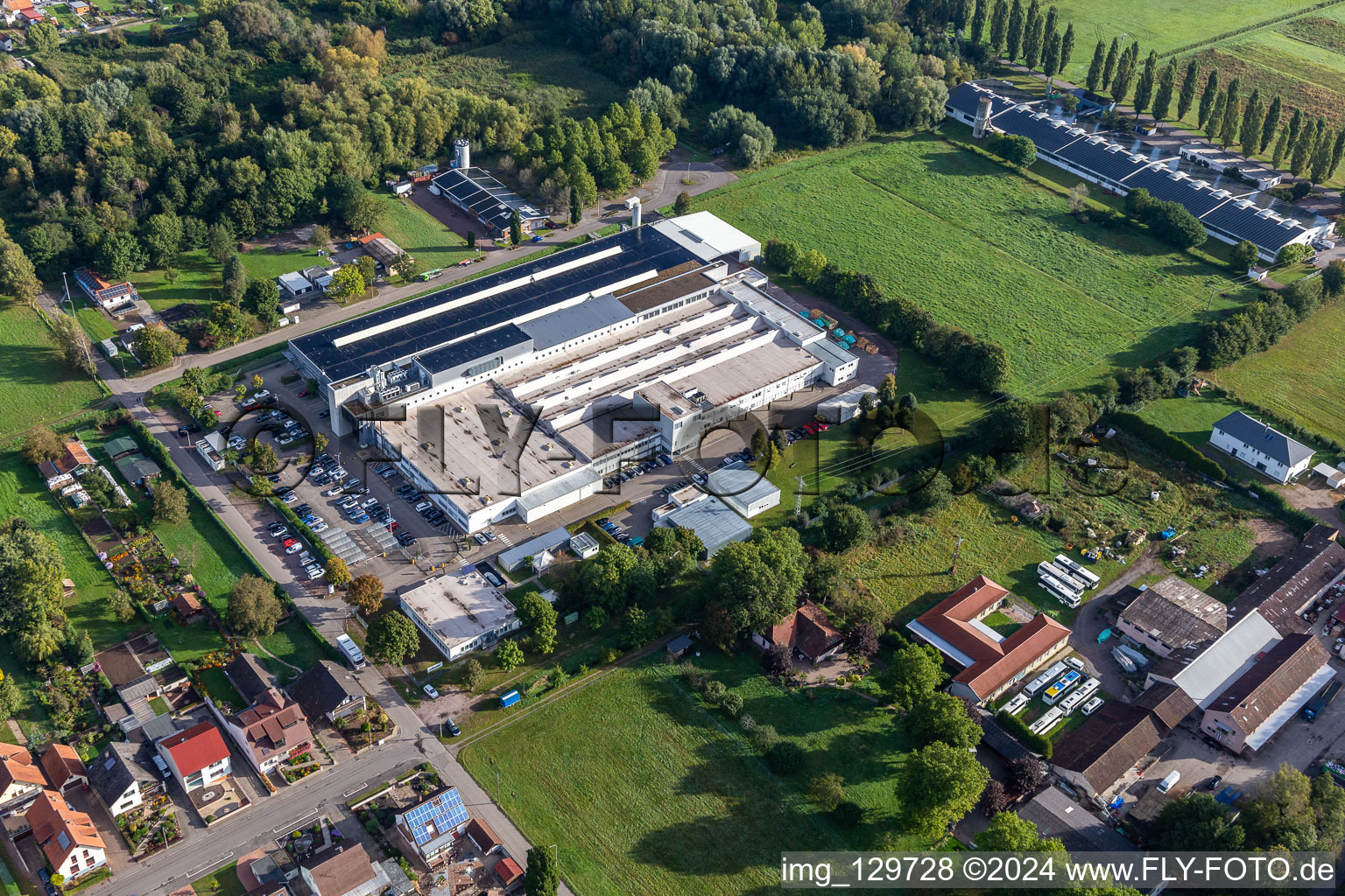 Webasto Mechatronics in the district Schaidt in Wörth am Rhein in the state Rhineland-Palatinate, Germany seen from above