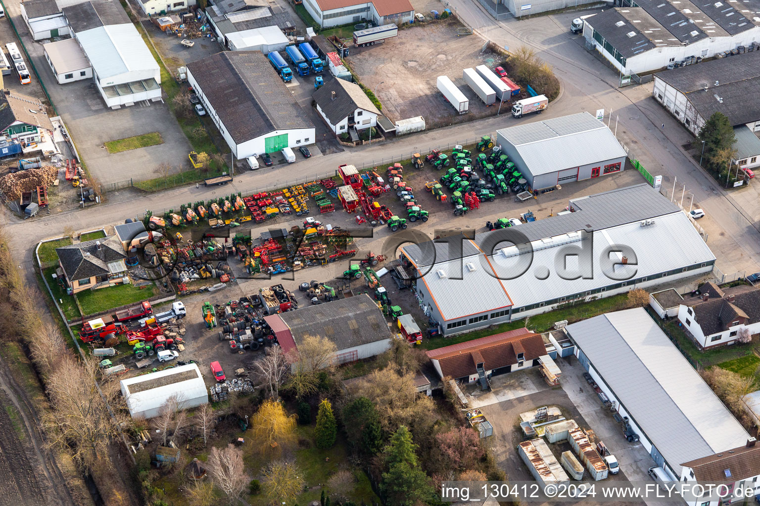 Petri & Söhne agricultural machinery in the district Dannstadt in Dannstadt-Schauernheim in the state Rhineland-Palatinate, Germany