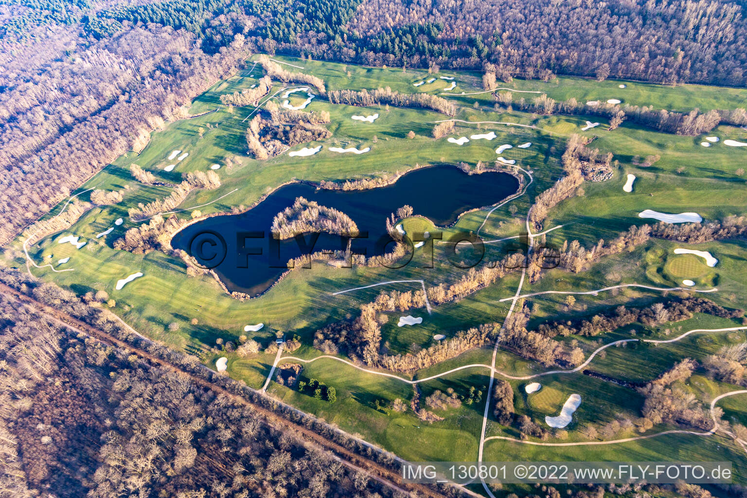 Landgut Dreihof golf course - GOLF absolute in Essingen in the state Rhineland-Palatinate, Germany seen from above