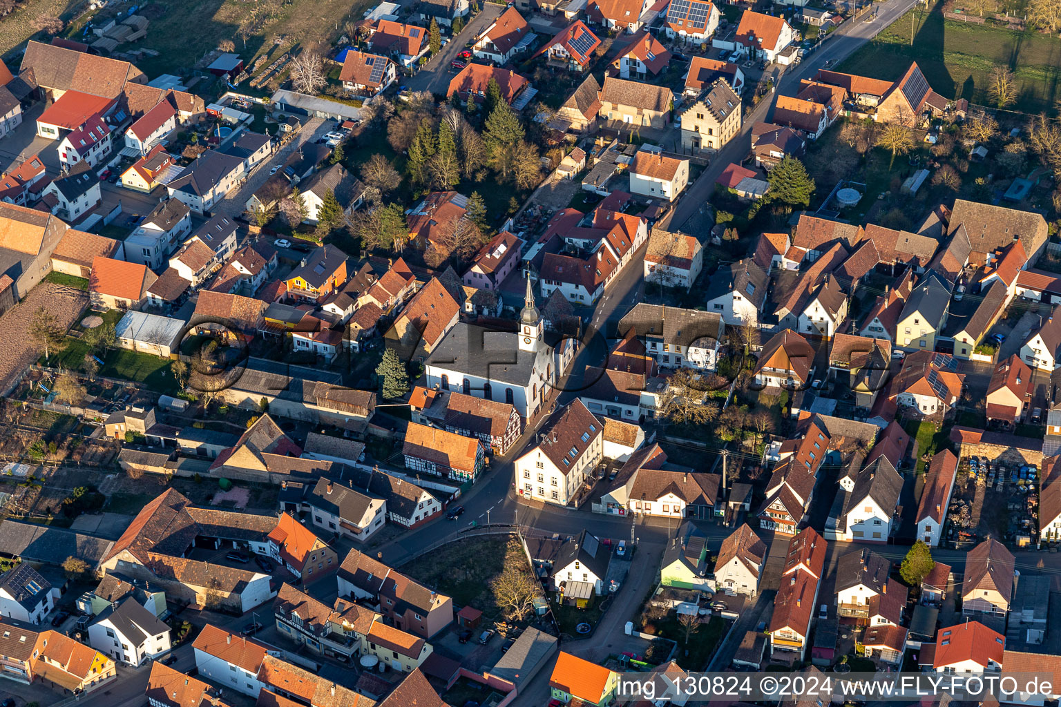 Protestant Church Westheim - Prot. Parish Westheim-Lingenfeld in Westheim in the state Rhineland-Palatinate, Germany