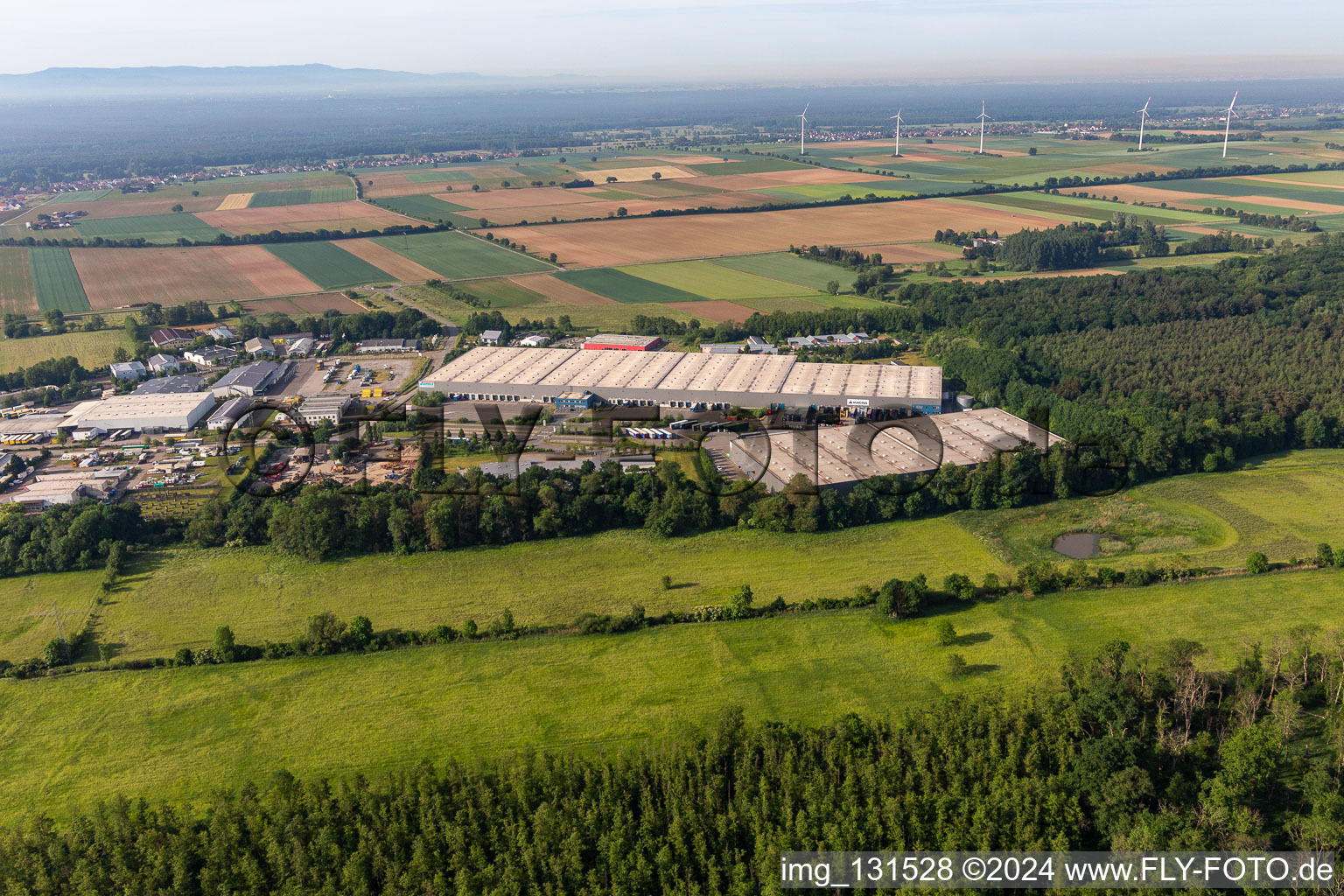 MAGNA Exteriors GmbH - MLC Kandel in the Horst industrial estate in Minderslachen in the district Minderslachen in Kandel in the state Rhineland-Palatinate, Germany