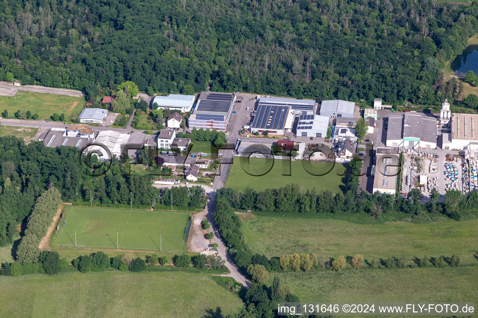 Aerial photograpy of Mall GmbH, Exklusiv Systeme OHG Ettlingen, KLINGELNBERG GmbH in Bruchhausen in the district Bruchhausen in Ettlingen in the state Baden-Wuerttemberg, Germany