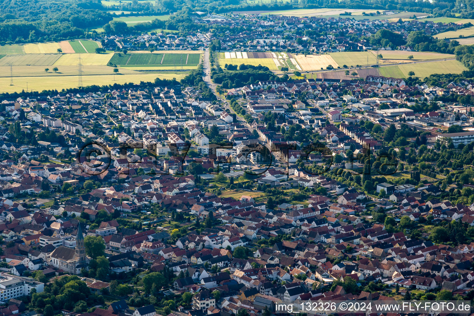 Kuhardter Strasse in Rülzheim in the state Rhineland-Palatinate, Germany