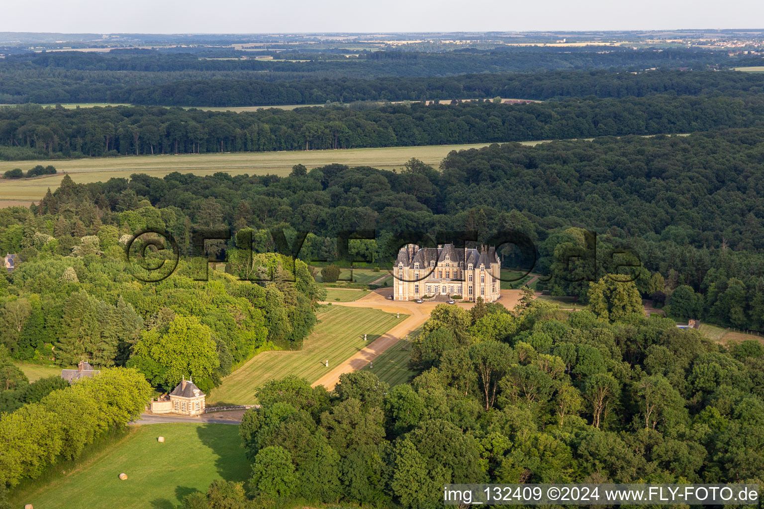 The Domaine de La Pierre in Coudrecieux in the state Sarthe, France