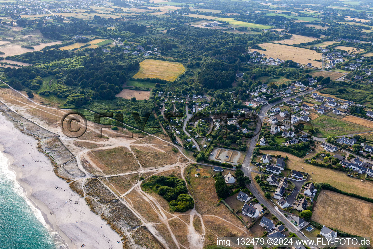 Camping Des Dunes, Flower Camping La Grande Plage in Plobannalec-Lesconil in the state Finistere, France