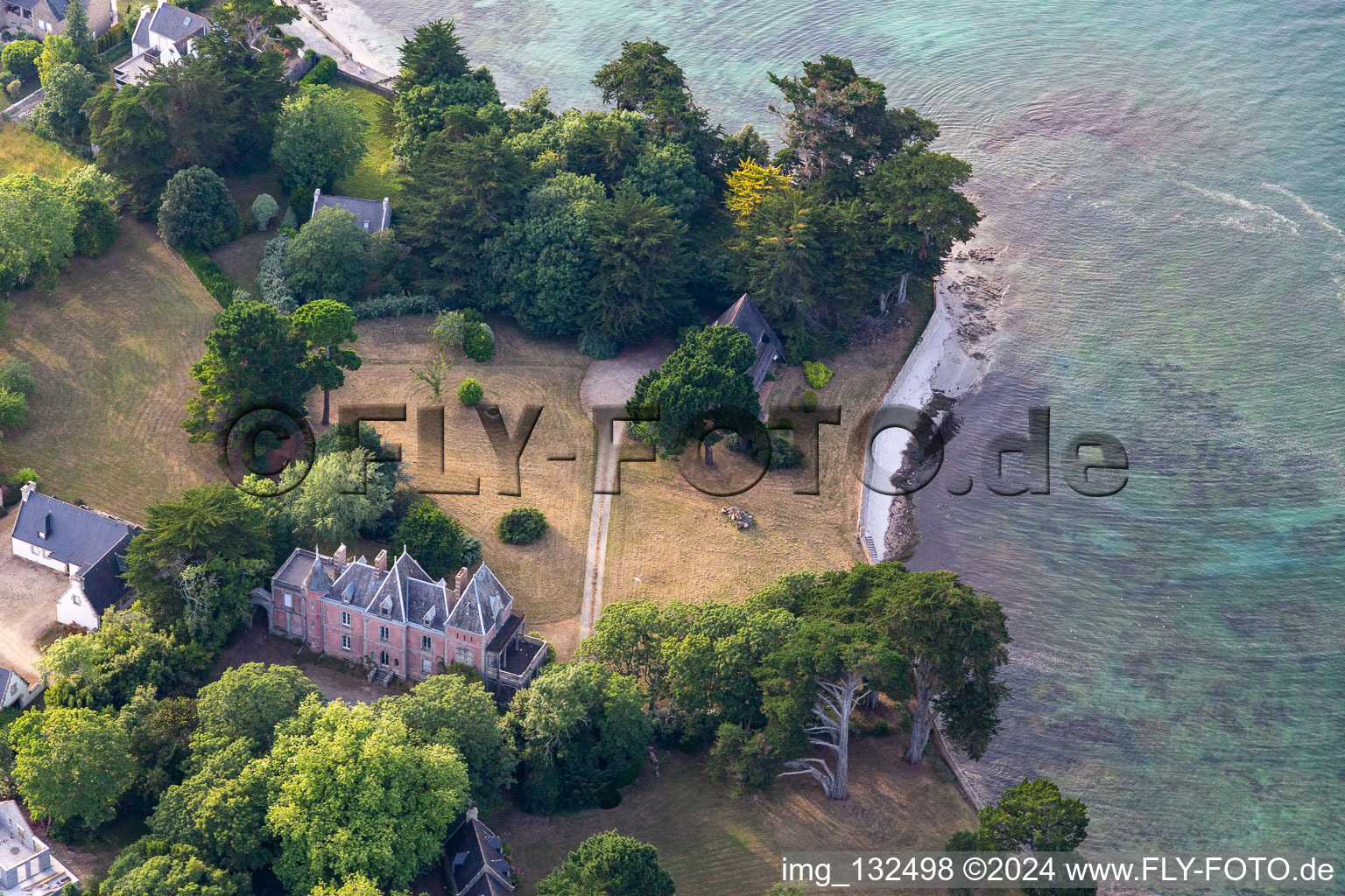 Pointe de Langoz in Loctudy in the state Finistere, France