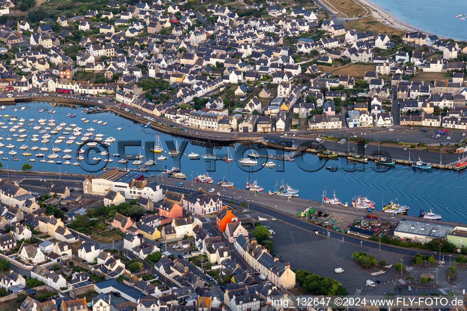 Oblique view of Port du Guilvinec-Treffiagat