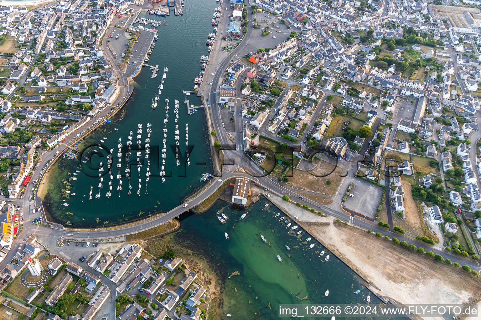 Drone recording of Port du Guilvinec-Treffiagat