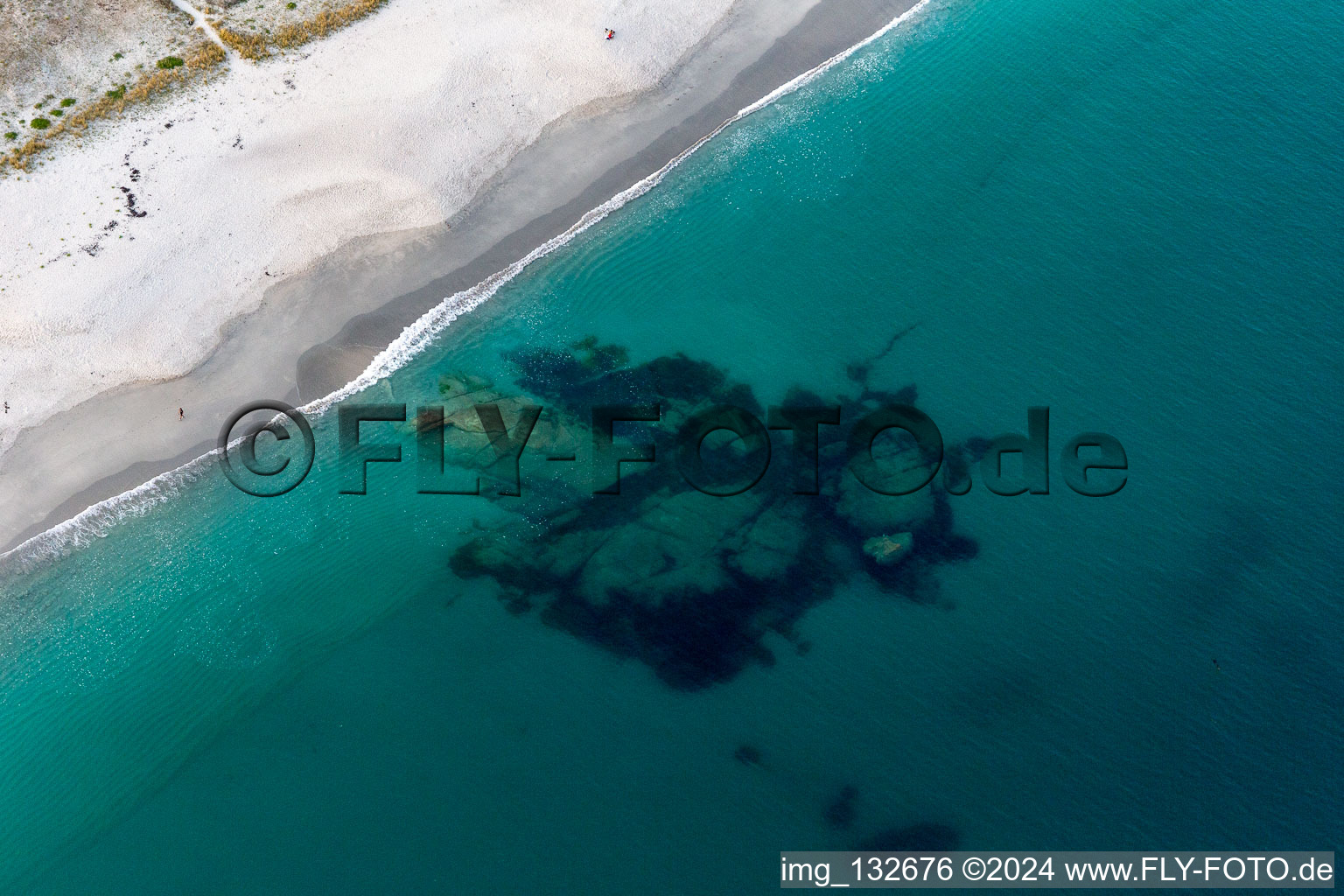 Kersauz Beach in Treffiagat in the state Finistere, France from above