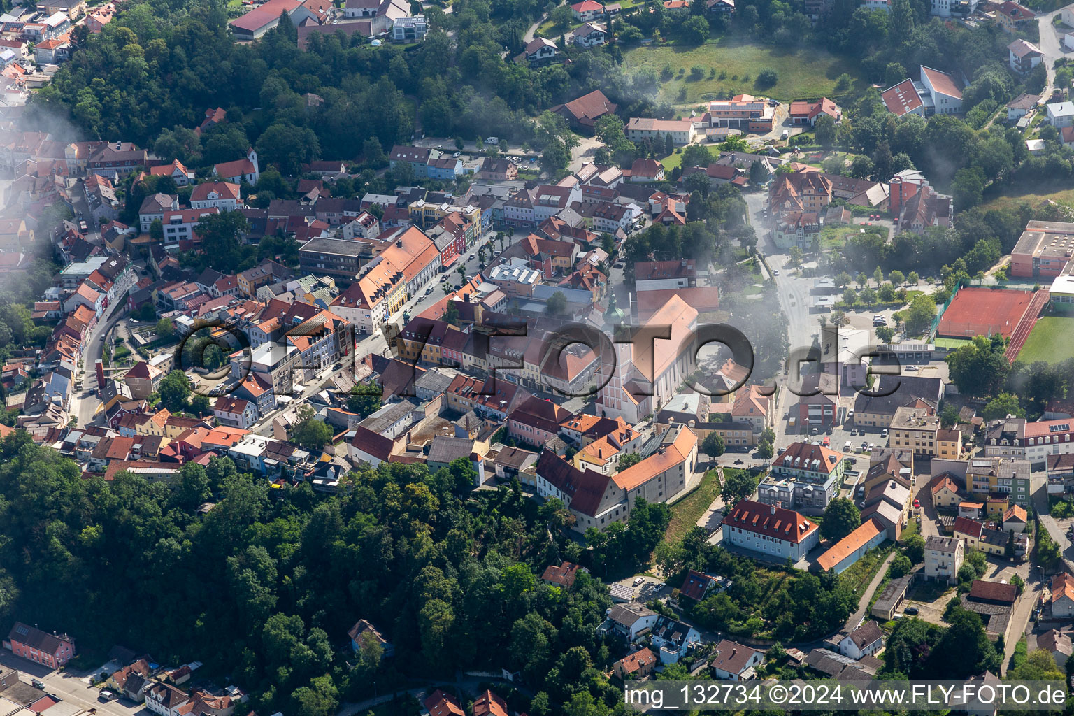 Upper Town Square with the Parish Church of the Assumption of Mary in the district Zanklau in Landau an der Isar in the state Bavaria, Germany