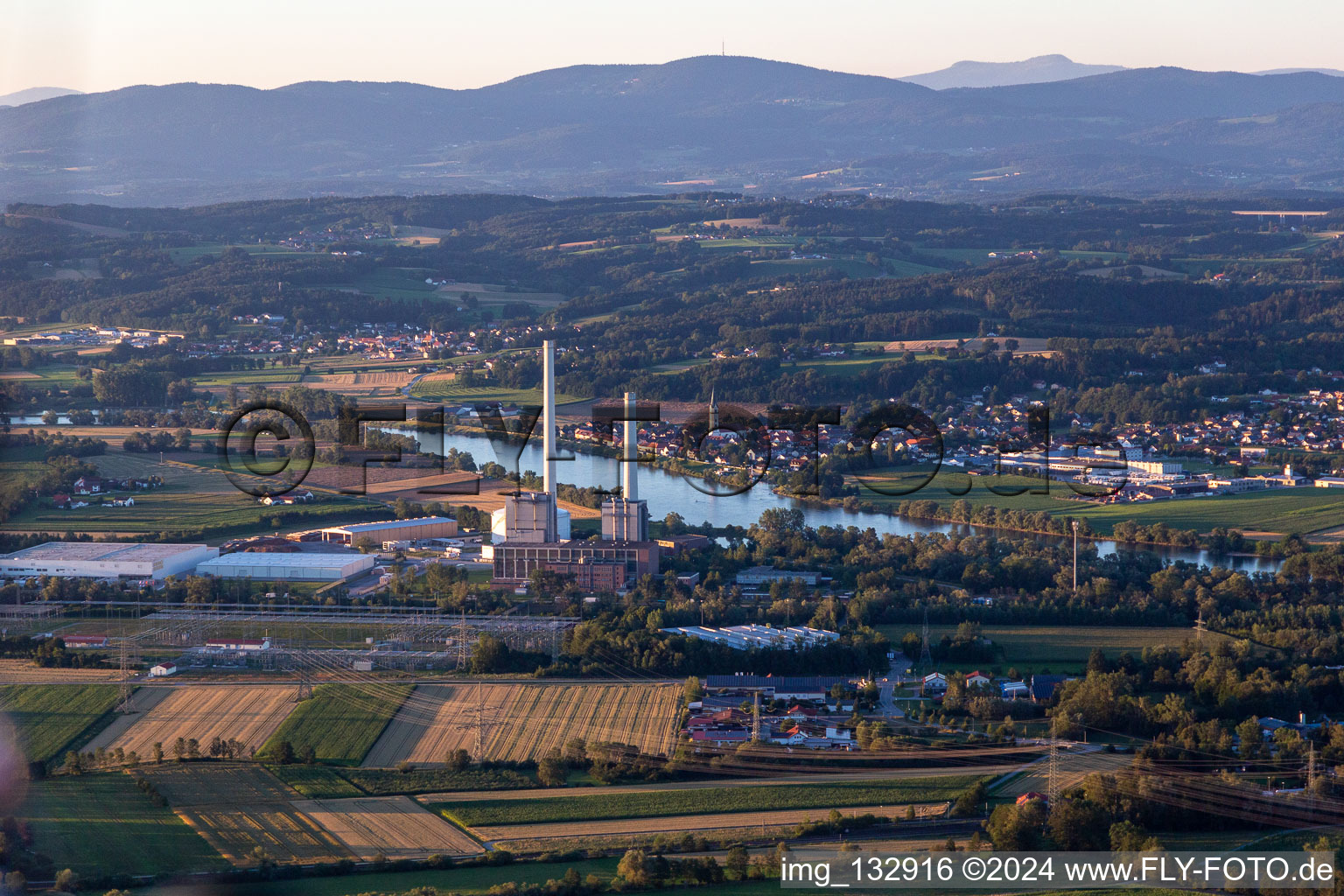 GI power plant site Pleinting in the district Pleinting in Vilshofen an der Donau in the state Bavaria, Germany