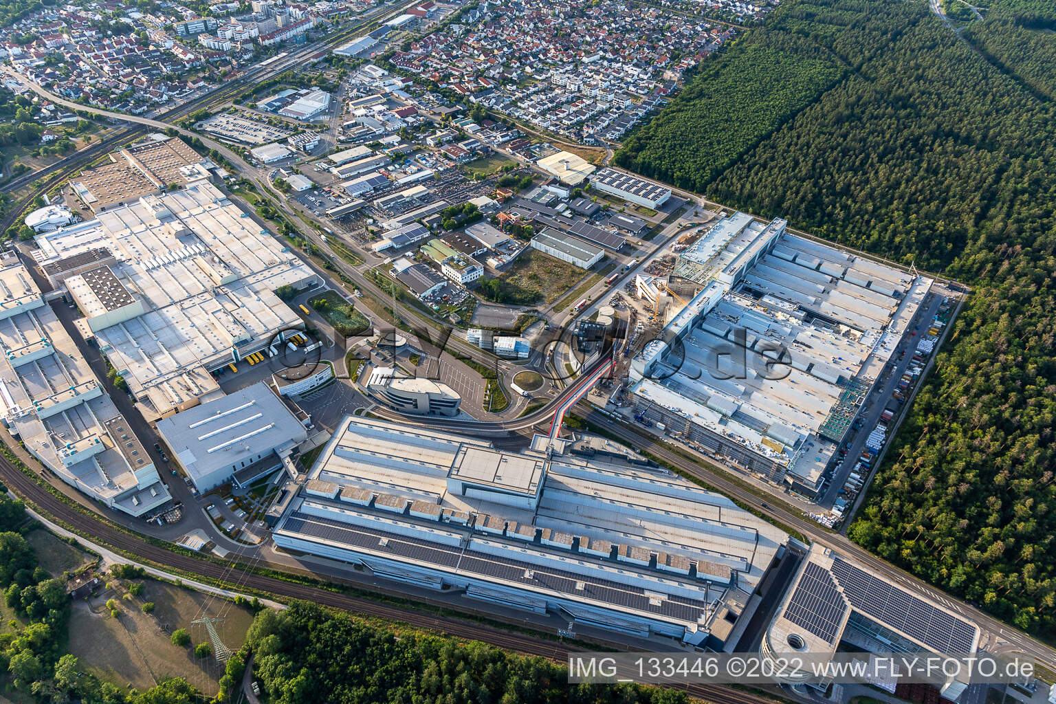 SEW-EURODRIVE GmbH & Co KG – Manufacturing plant and SCC mechanics/mechatronics in the district Graben in Graben-Neudorf in the state Baden-Wuerttemberg, Germany viewn from the air