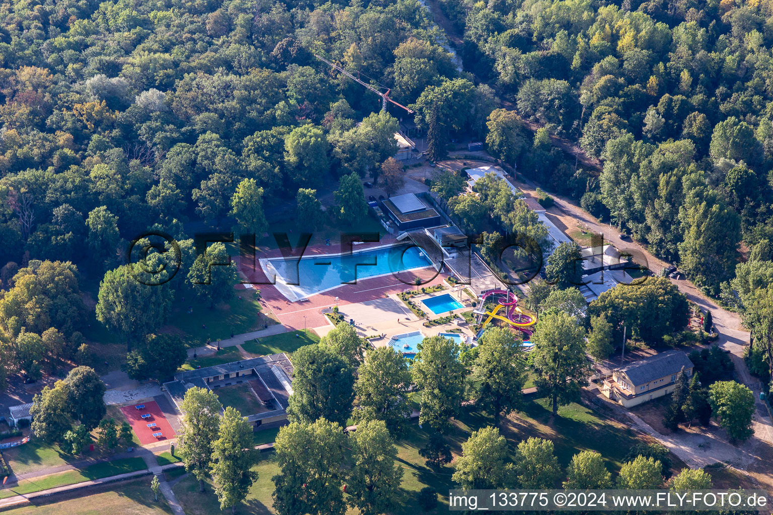 Oblique view of Rheinstrandbad Rappenwört in the district Daxlanden in Karlsruhe in the state Baden-Wuerttemberg, Germany