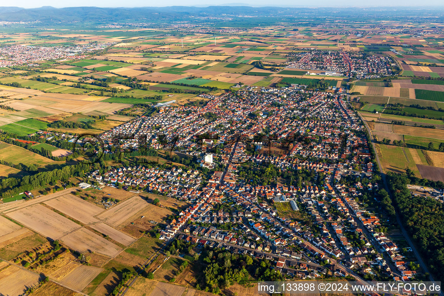 Oblique view of District Iggelheim in Böhl-Iggelheim in the state Rhineland-Palatinate, Germany