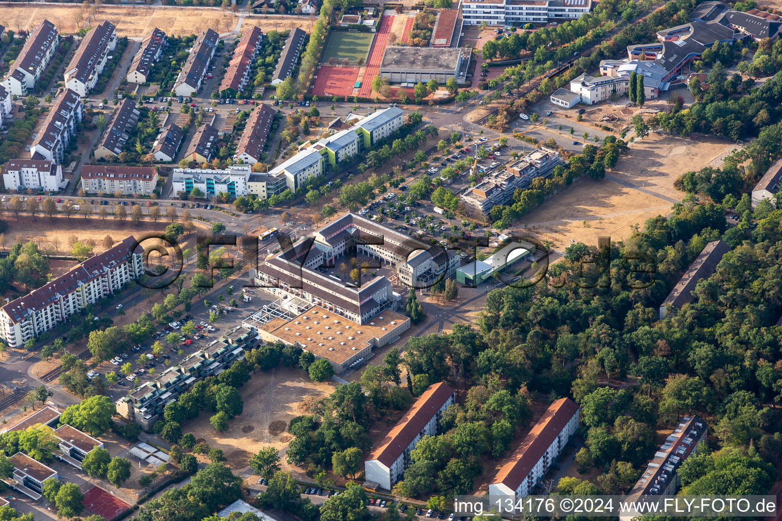 EDEKA in the forest town center Waldstadt in the district Waldstadt in Karlsruhe in the state Baden-Wuerttemberg, Germany