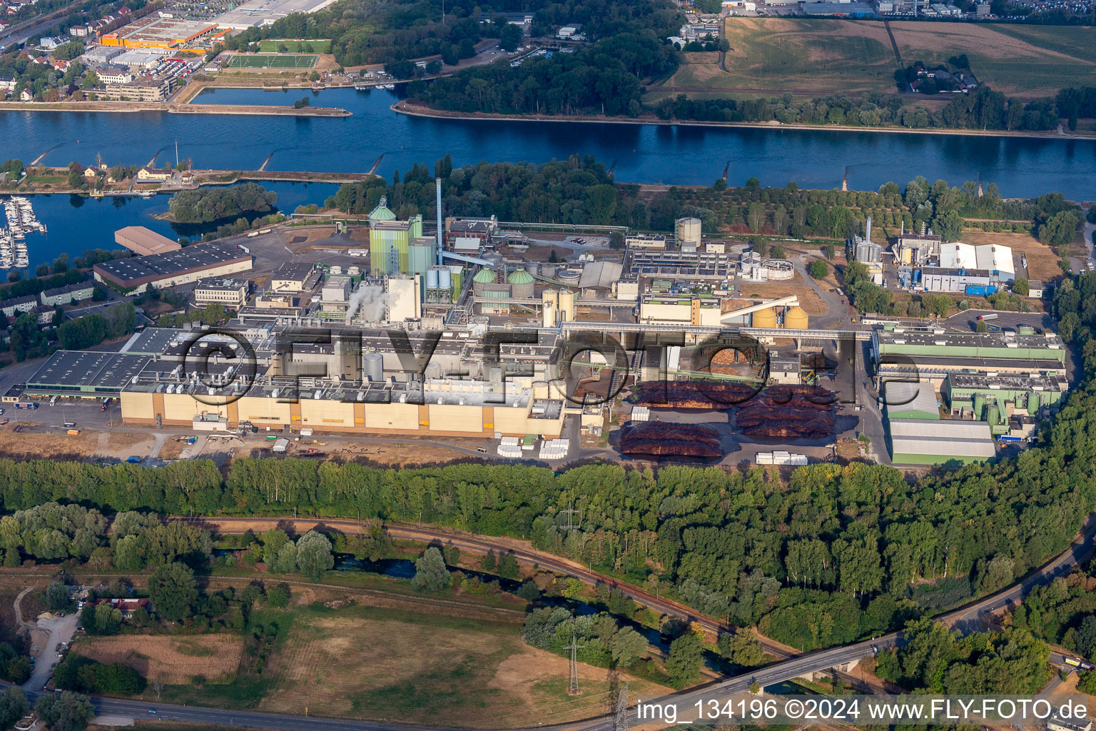 Stora Enso Maxau GmbH in the district Knielingen in Karlsruhe in the state Baden-Wuerttemberg, Germany