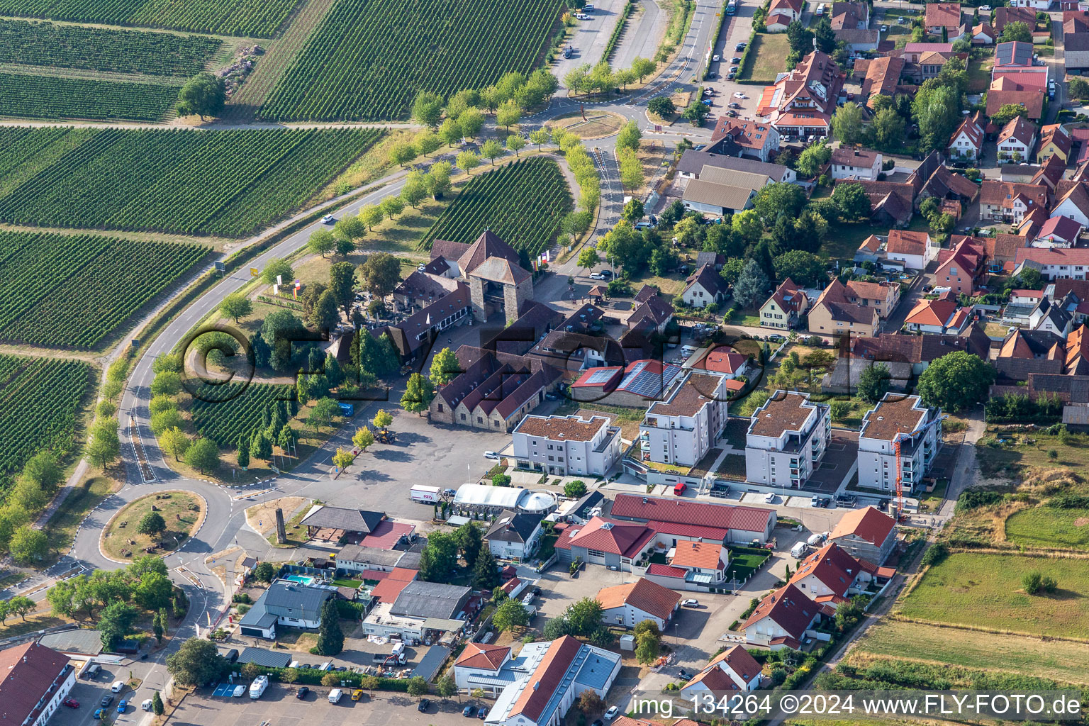 Weintor and Längelstr in the district Schweigen in Schweigen-Rechtenbach in the state Rhineland-Palatinate, Germany