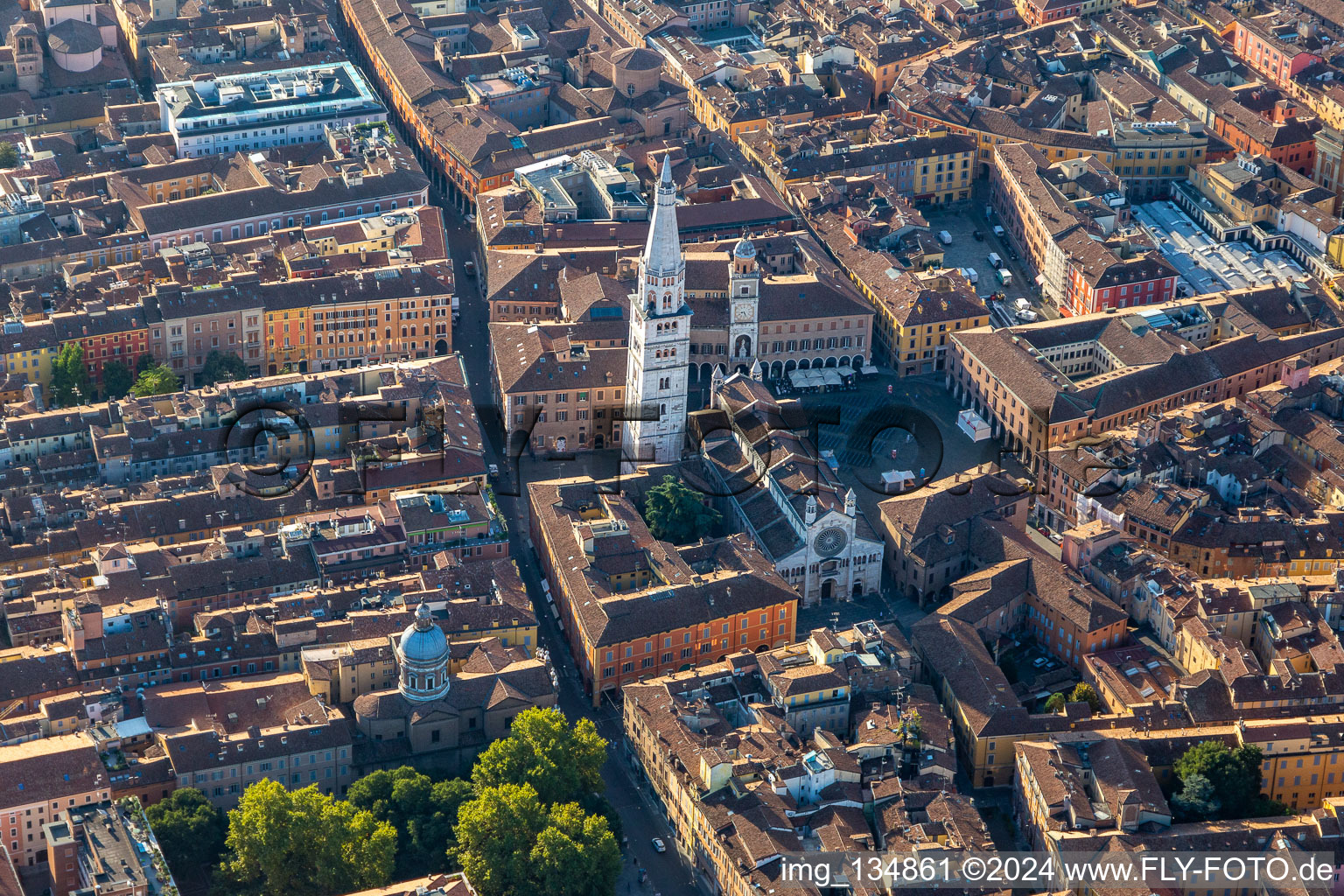 Cathedral of Modena Duomo di Modena in Modena in the state Modena, Italy