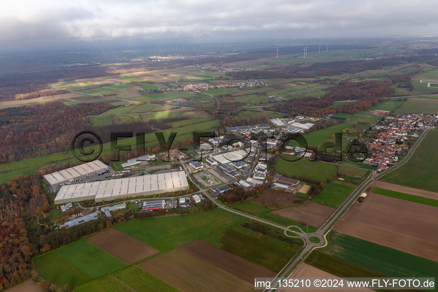 Aerial photograpy of Horst Industrial Estate in the district Minderslachen in Kandel in the state Rhineland-Palatinate, Germany