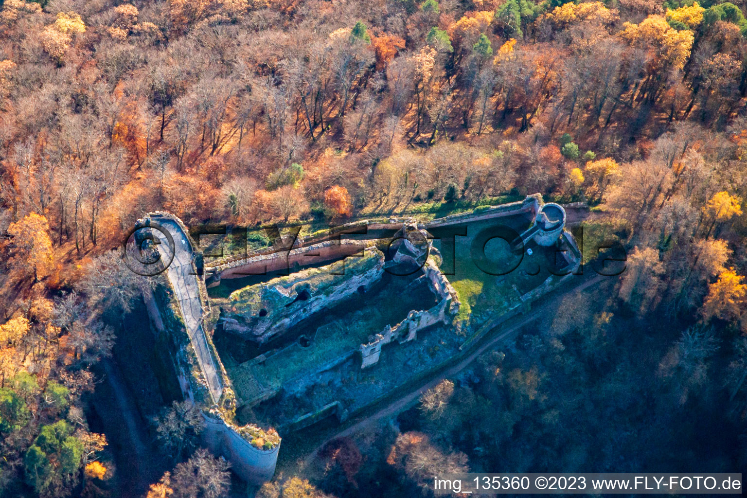 Neuscharfeneck castle ruins in Flemlingen in the state Rhineland-Palatinate, Germany seen from above