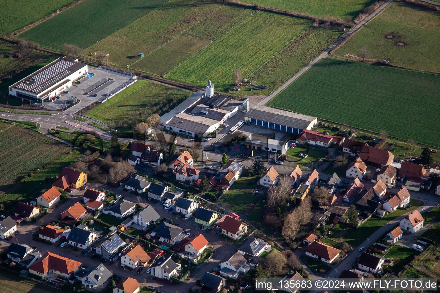 Aldi, Friedmann-Reisen on the main road L546 in Schweighofen in the state Rhineland-Palatinate, Germany