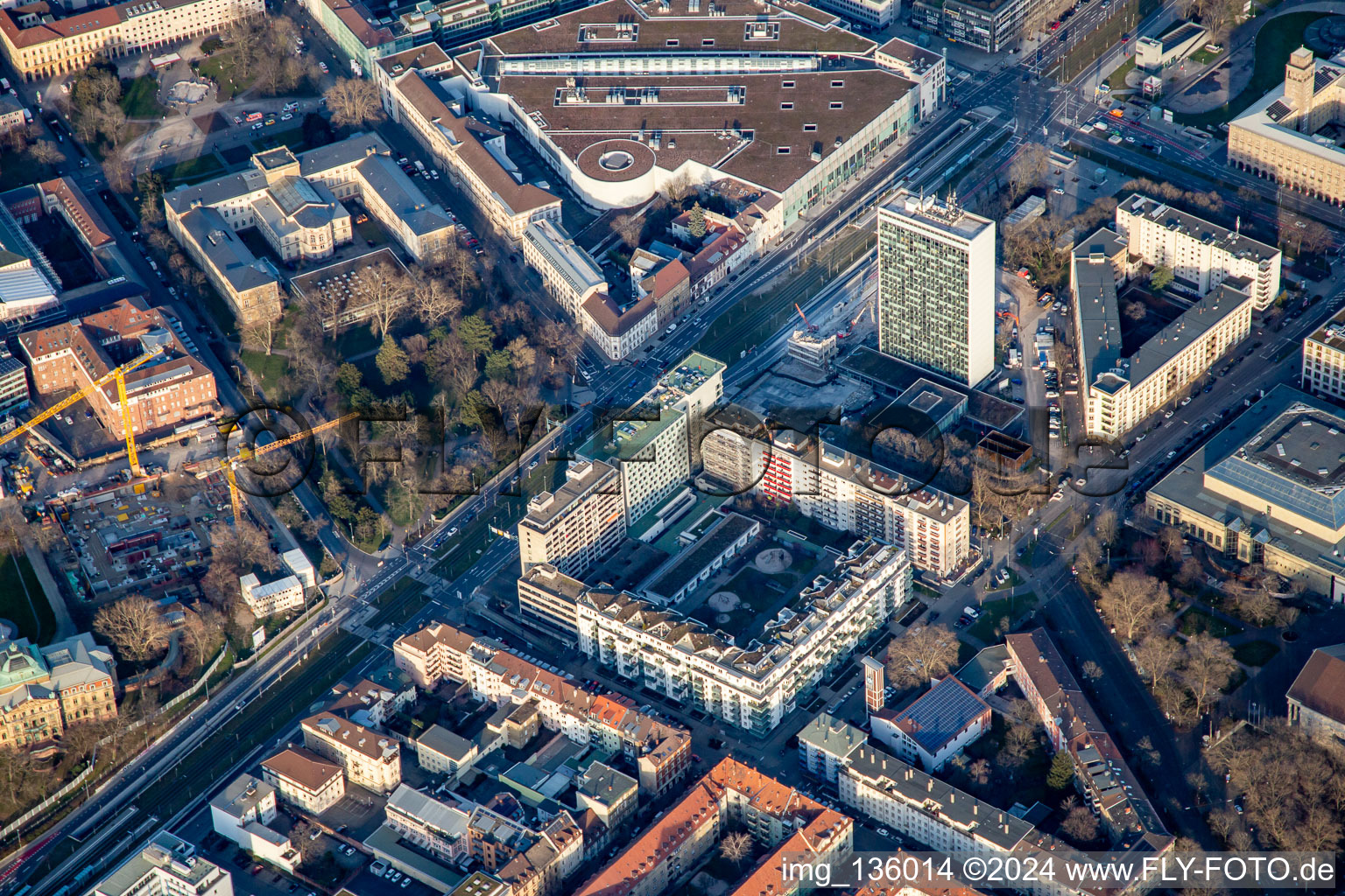 Nymph Garden with State Museum of Natural History in the district Innenstadt-West in Karlsruhe in the state Baden-Wuerttemberg, Germany