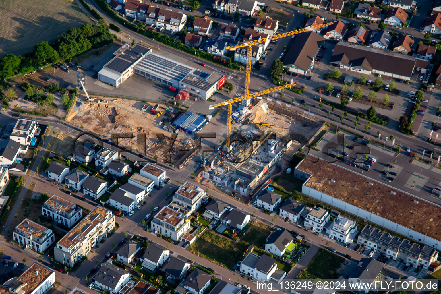 Construction site Am Wall from the northwest in the district Hochstetten in Linkenheim-Hochstetten in the state Baden-Wuerttemberg, Germany