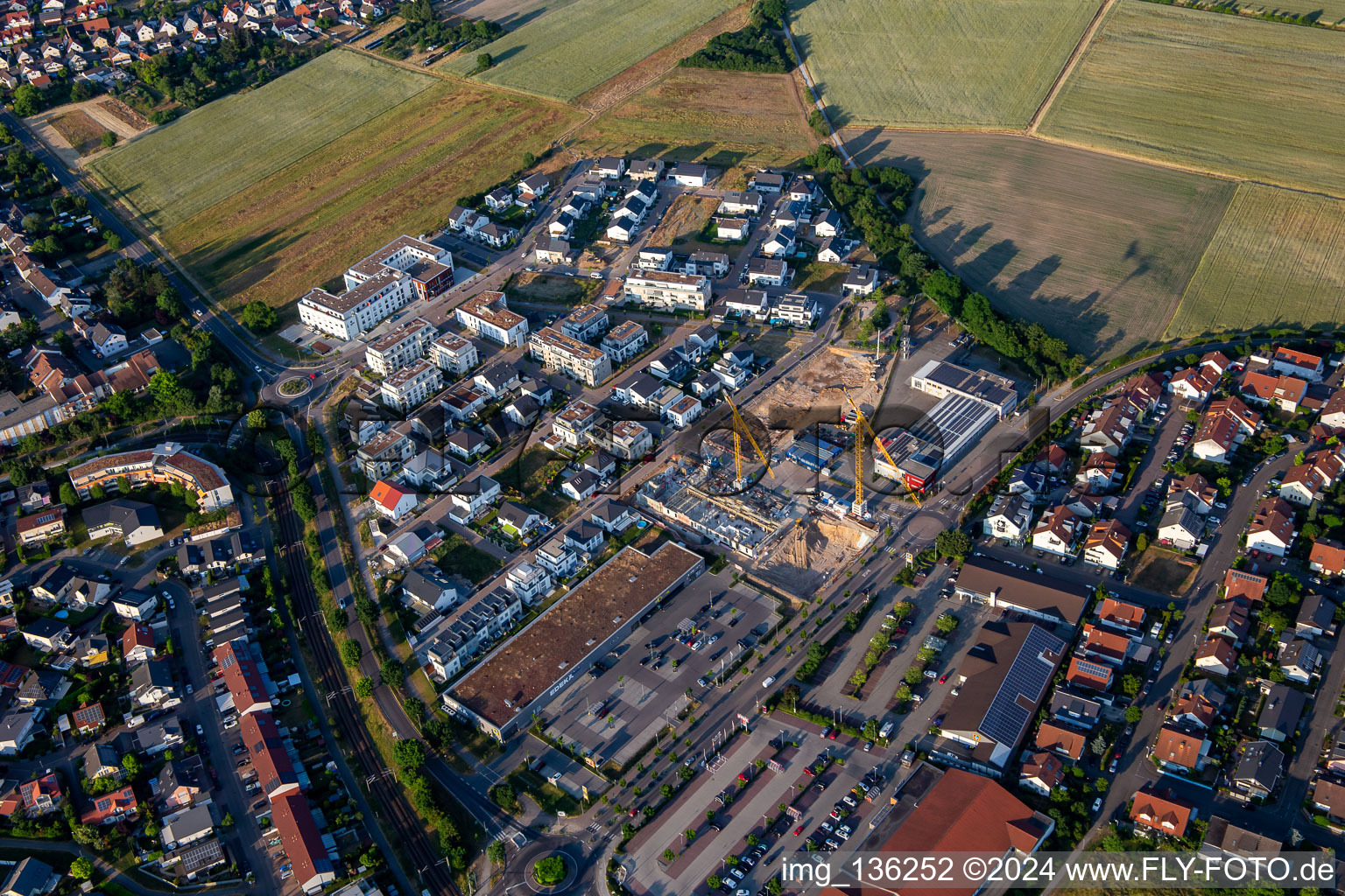 Construction site Am Wall from the west in the district Linkenheim in Linkenheim-Hochstetten in the state Baden-Wuerttemberg, Germany