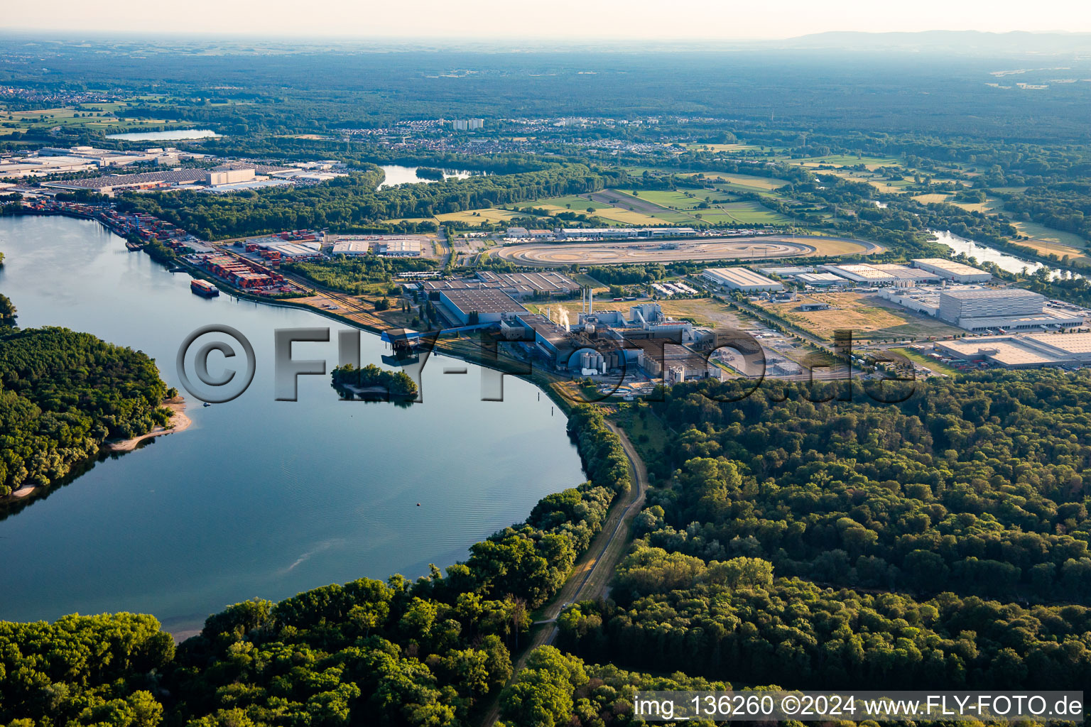 Wörth state port and Oberwald industrial area in Wörth am Rhein in the state Rhineland-Palatinate, Germany