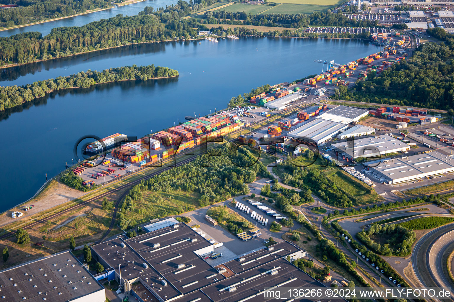 State port of Wörth and industrial area Oberwald Contargo Wörth-Karlsruhe GmbH in Wörth am Rhein in the state Rhineland-Palatinate, Germany