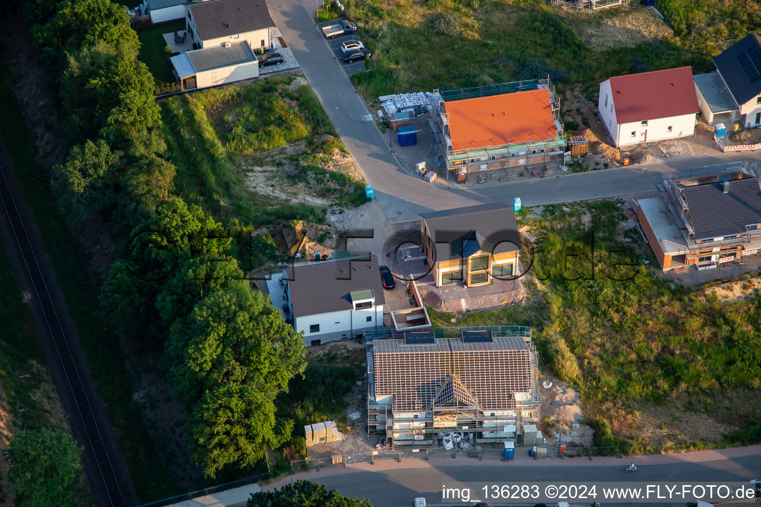 Aerial view of New development Veilchenweg in Kandel in the state Rhineland-Palatinate, Germany