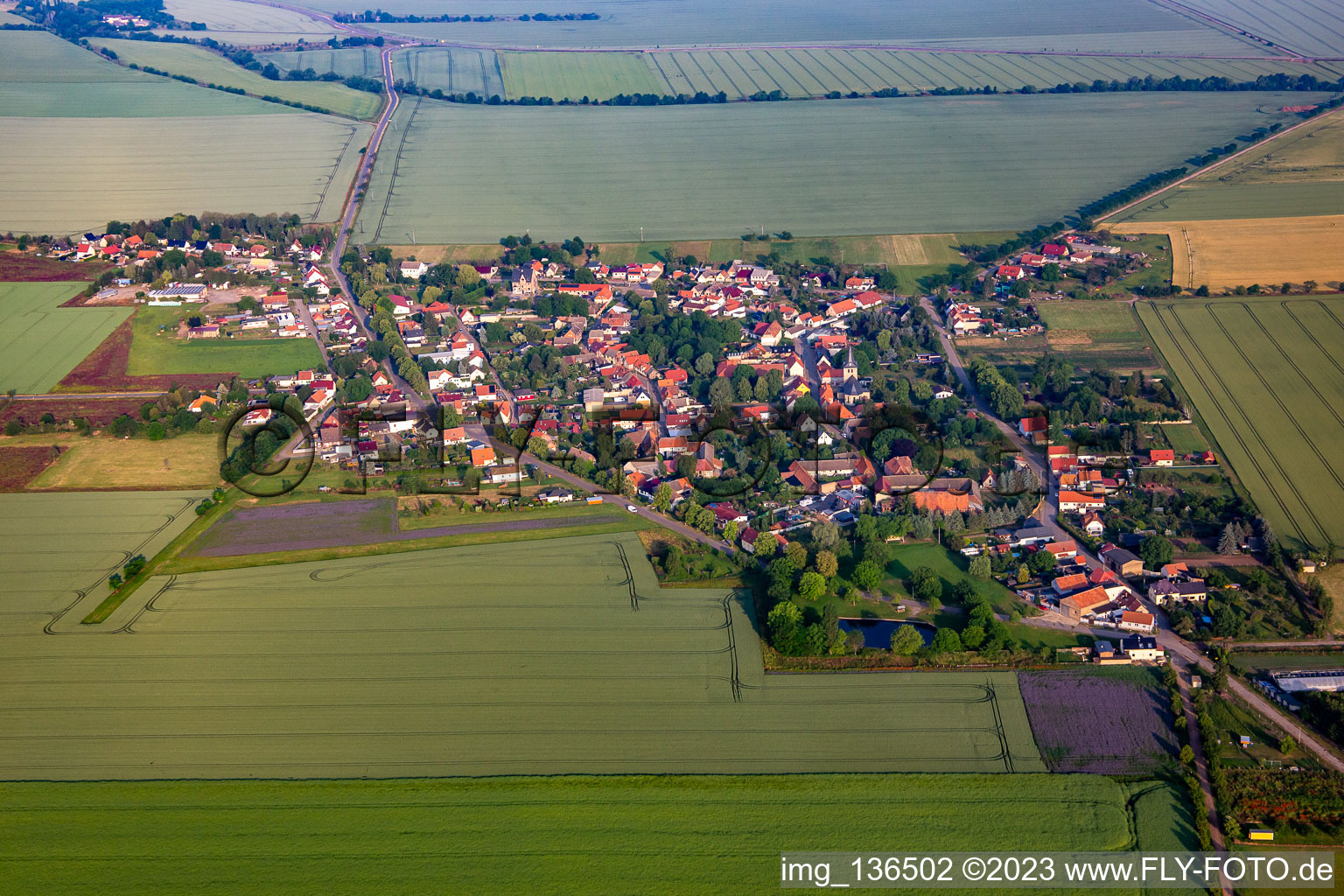 From the east in the district Radisleben in Ballenstedt in the state Saxony-Anhalt, Germany