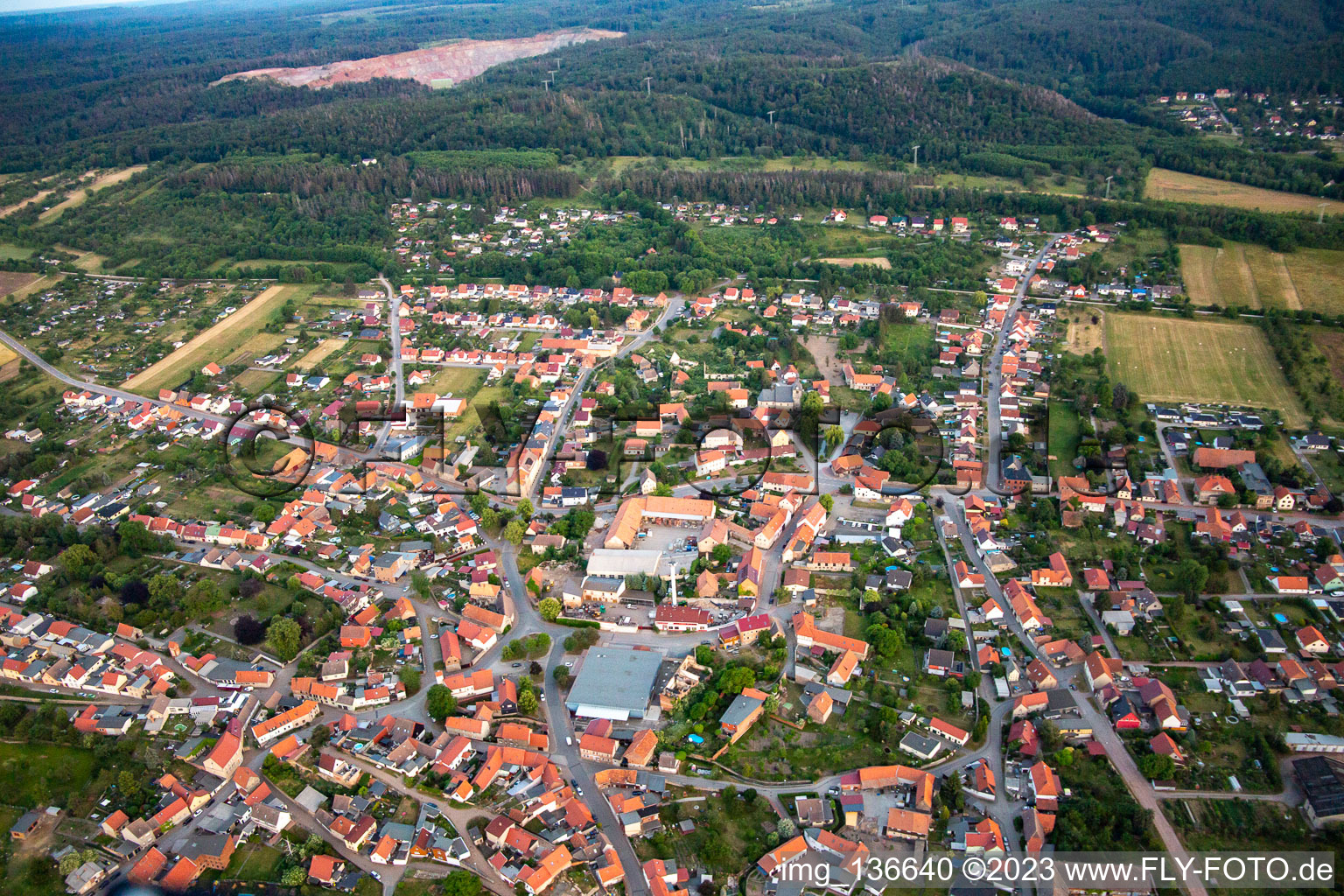 From the north in the district Rieder in Ballenstedt in the state Saxony-Anhalt, Germany