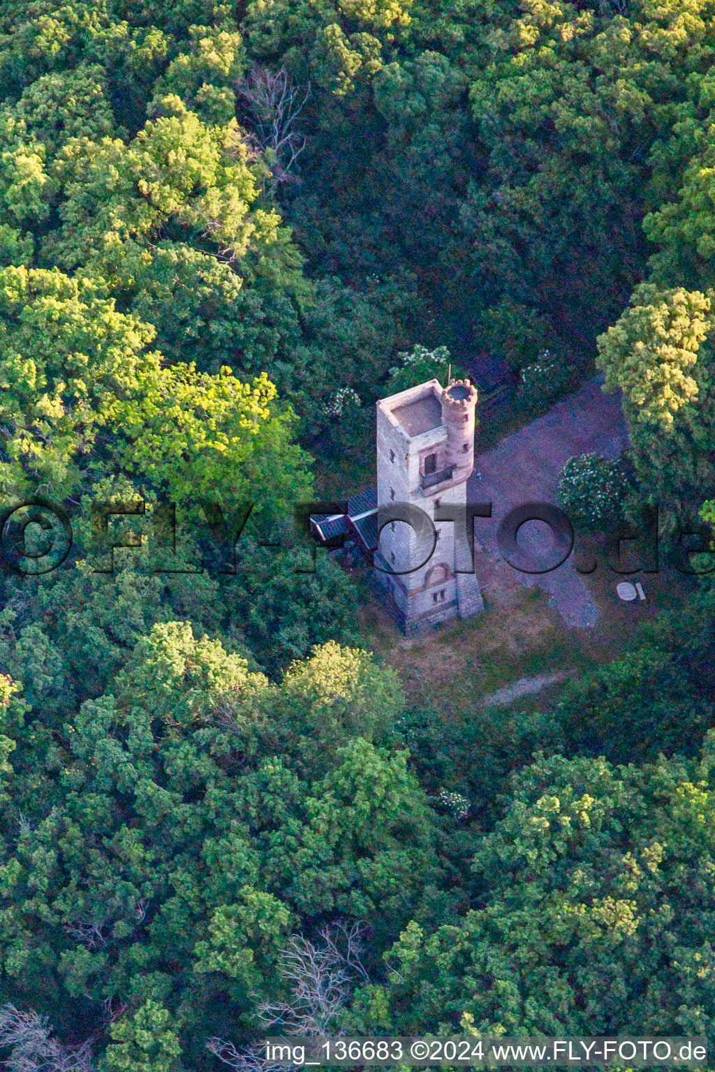 Aerial view of HWN 209 Moltkewarte in Sangerhausen in the state Saxony-Anhalt, Germany