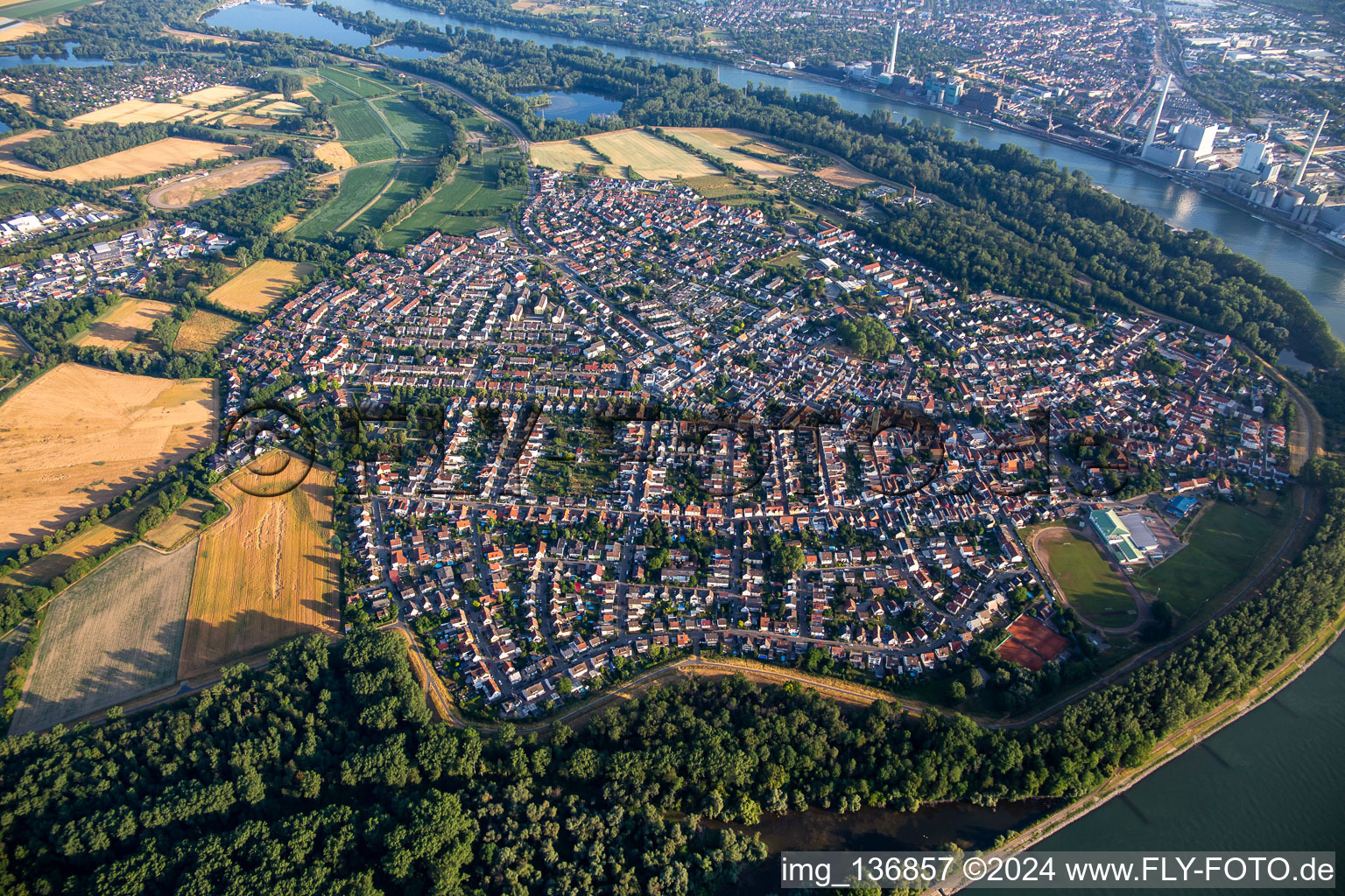 Alta Ripa in the bend of the Rhine in Altrip in the state Rhineland-Palatinate, Germany