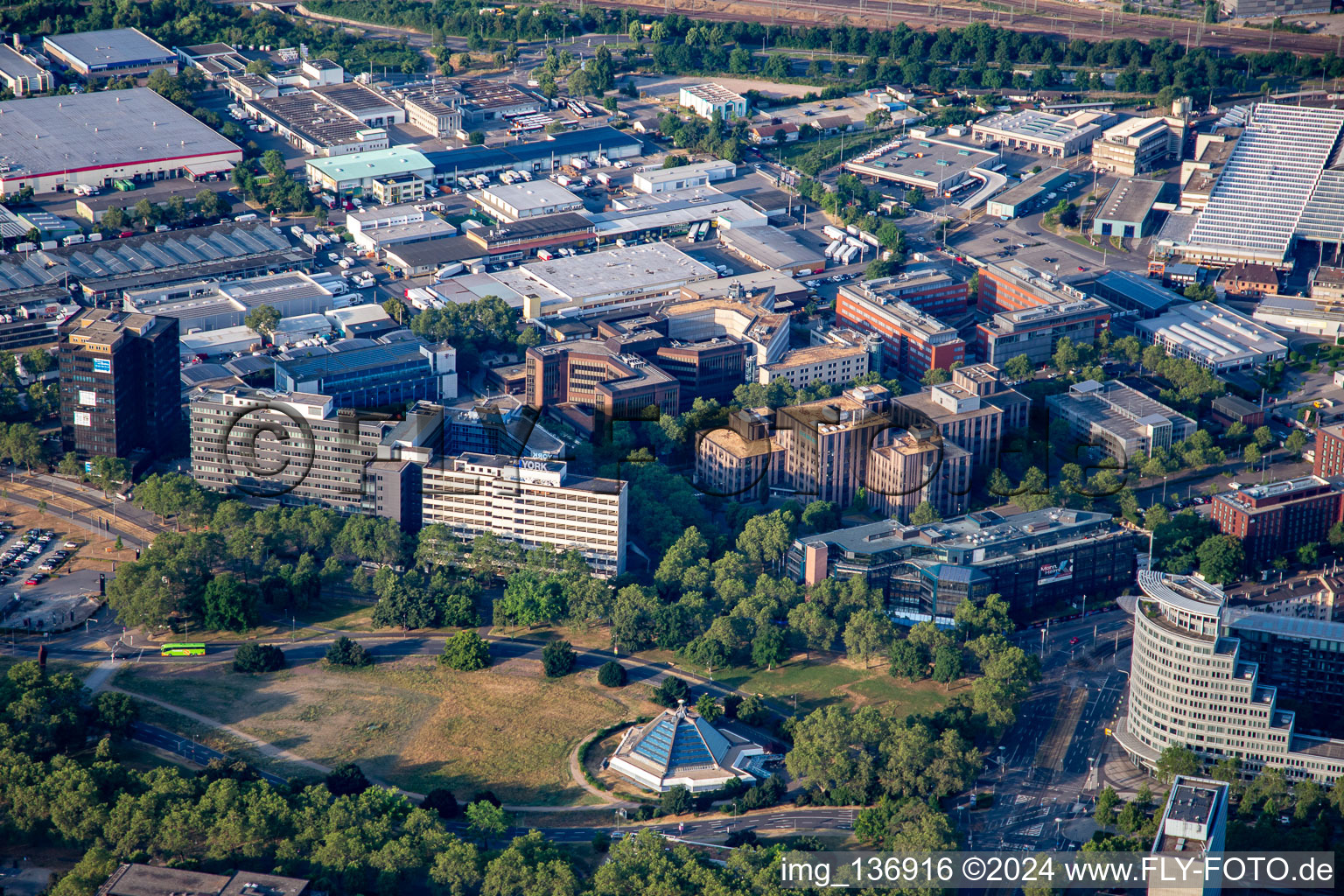 Planetarium and Fahrlach commercial area in the district Schwetzingerstadt in Mannheim in the state Baden-Wuerttemberg, Germany