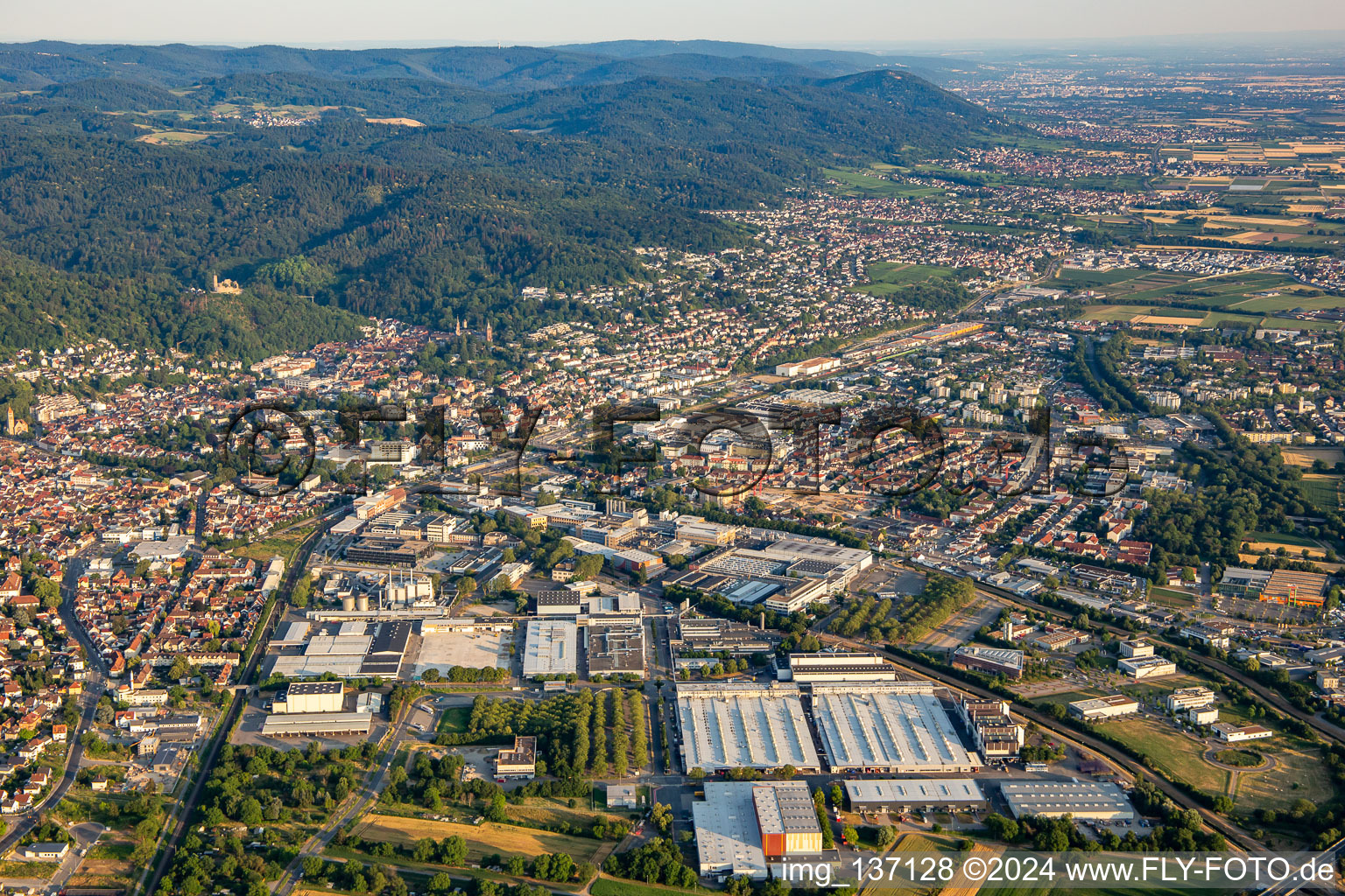 From the north in Weinheim in the state Baden-Wuerttemberg, Germany