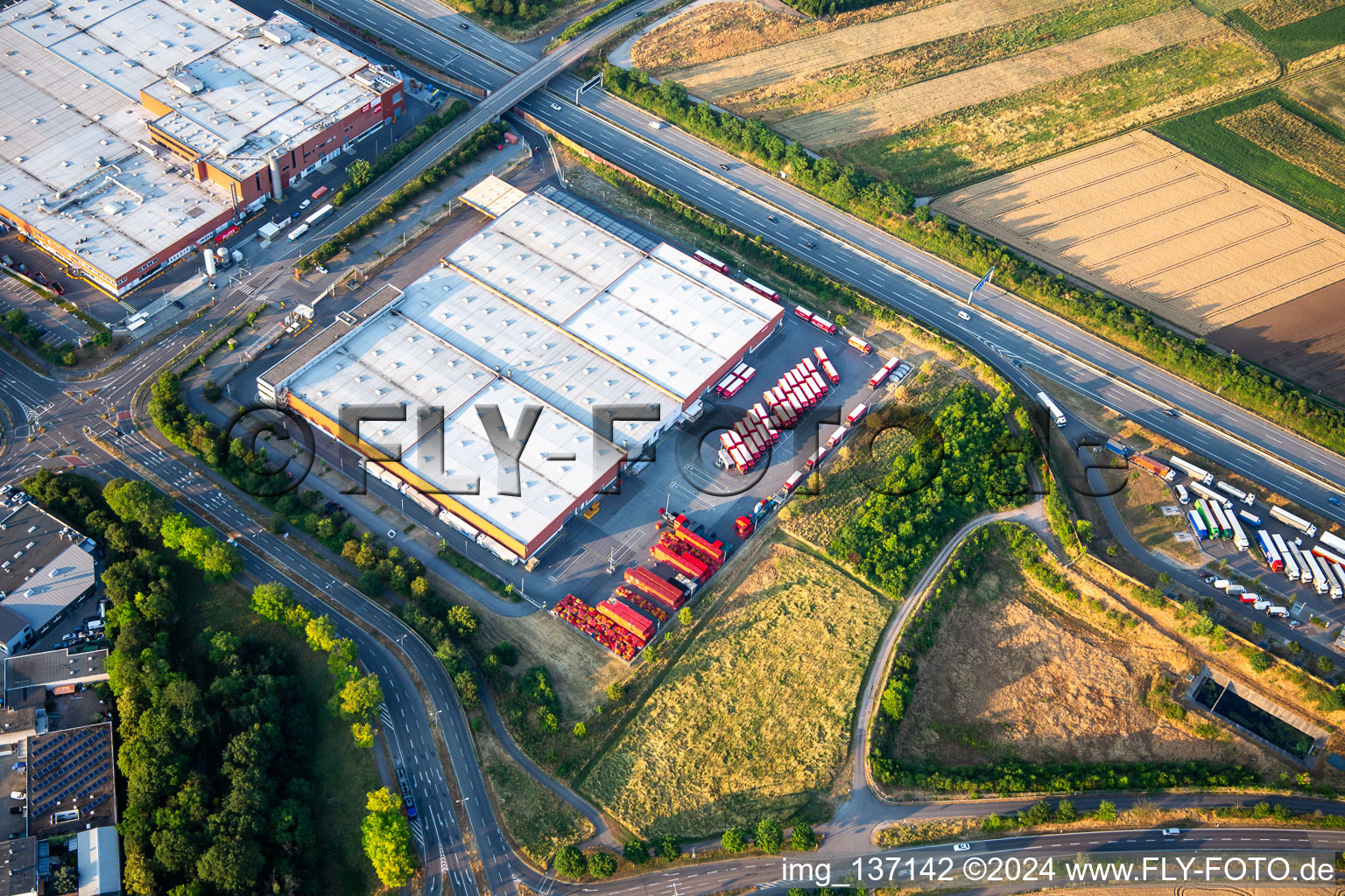 Coca-Cola Europacific Partners Deutschland GmbH, location Mannheim in the district Vogelstang in Mannheim in the state Baden-Wuerttemberg, Germany