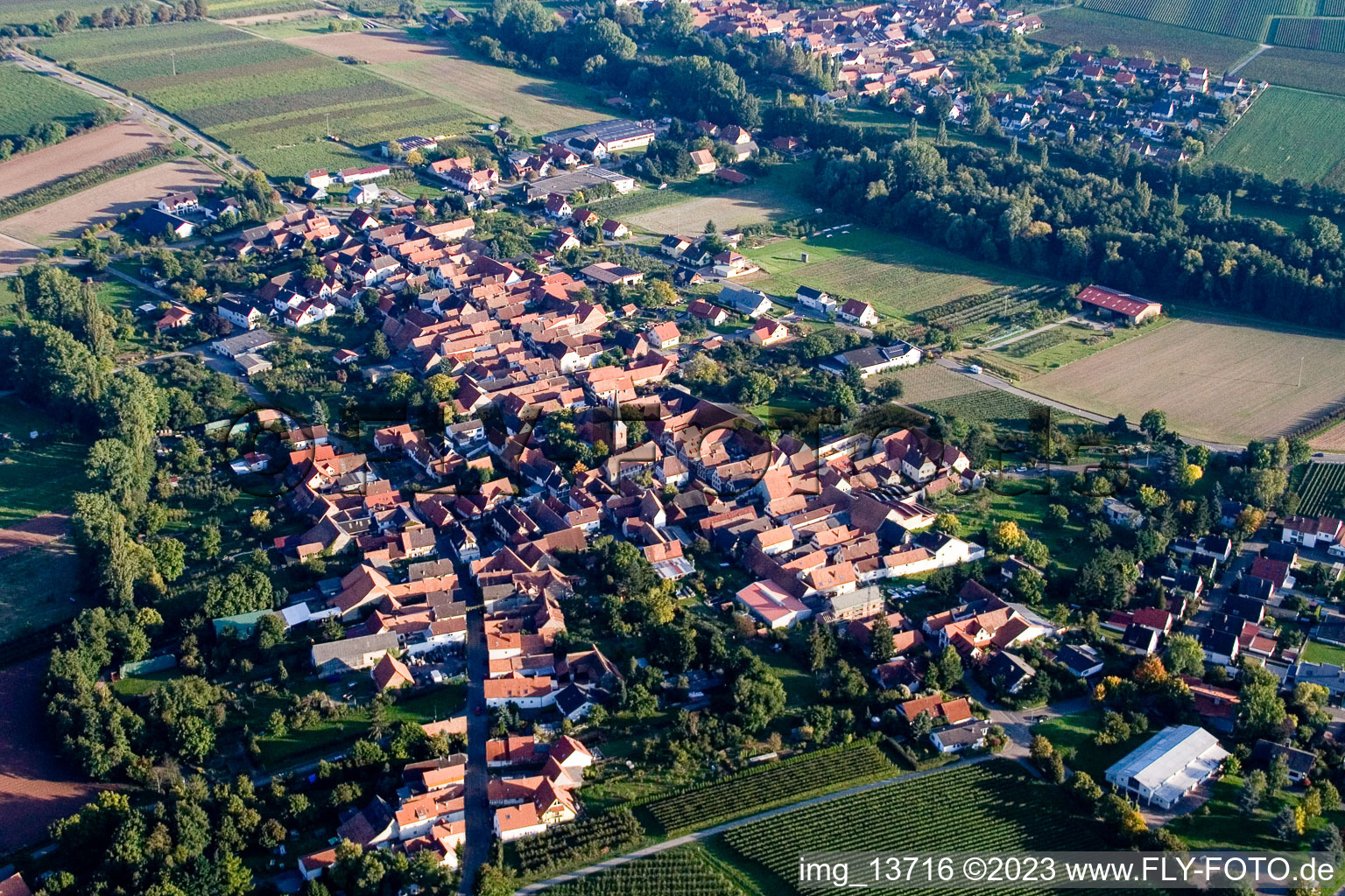 Oblique view of District Heuchelheim in Heuchelheim-Klingen in the state Rhineland-Palatinate, Germany