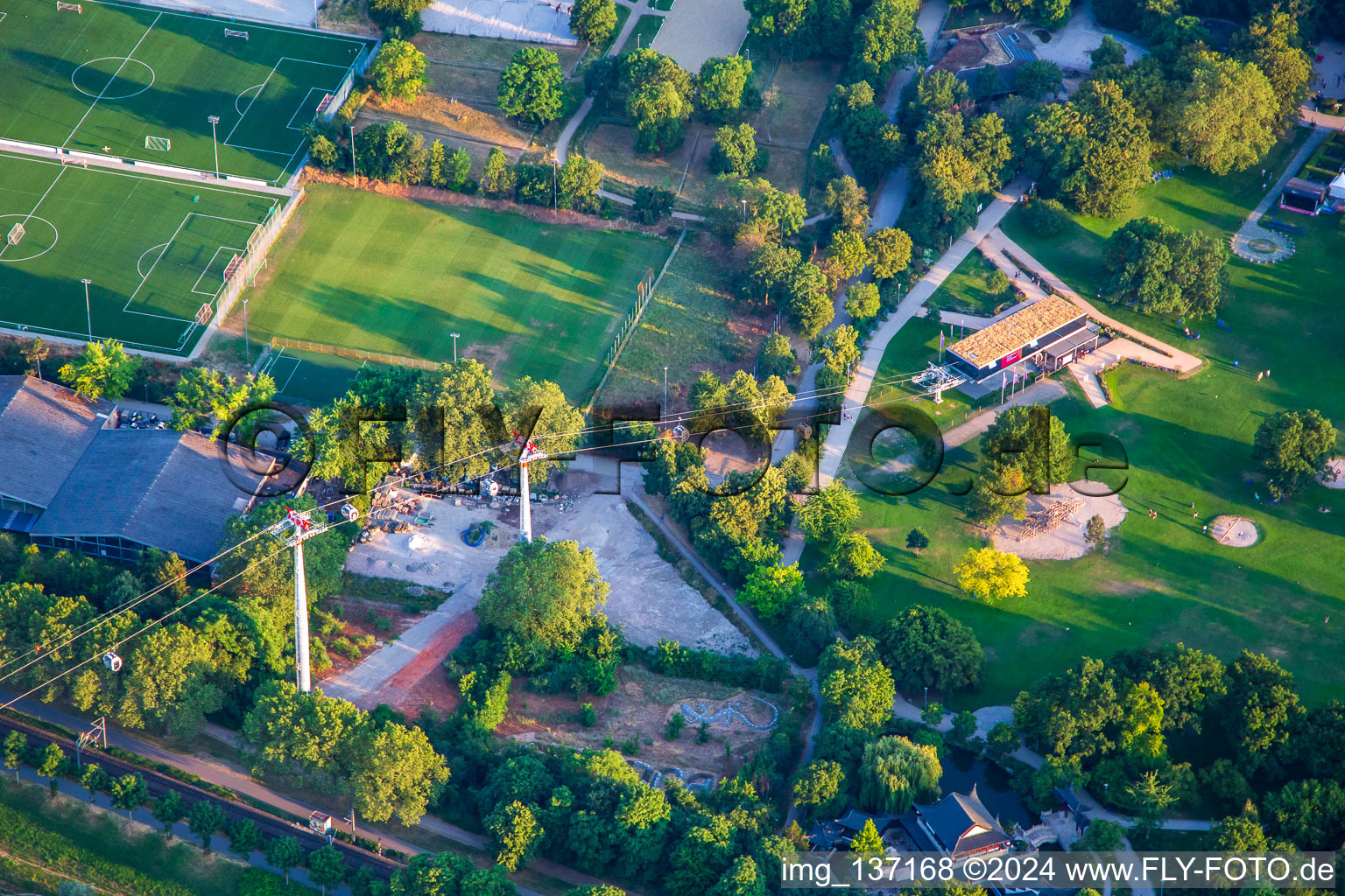 Aerial view of Cable car station from Luisen Park to Spinelli Park of the Federal Garden Show Mannheim BUGA 2023 in the district Oststadt in Mannheim in the state Baden-Wuerttemberg, Germany