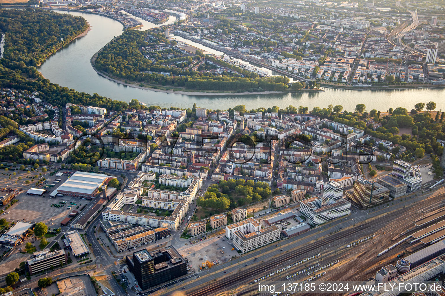 Lindenhofstr in the district Lindenhof in Mannheim in the state Baden-Wuerttemberg, Germany