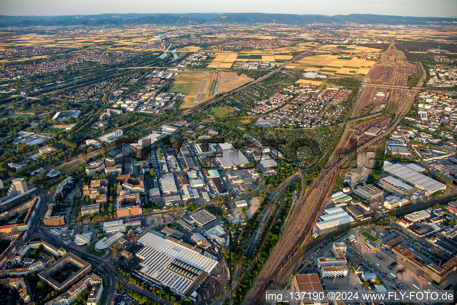 Fahrlach commercial area in the district Schwetzingerstadt in Mannheim in the state Baden-Wuerttemberg, Germany