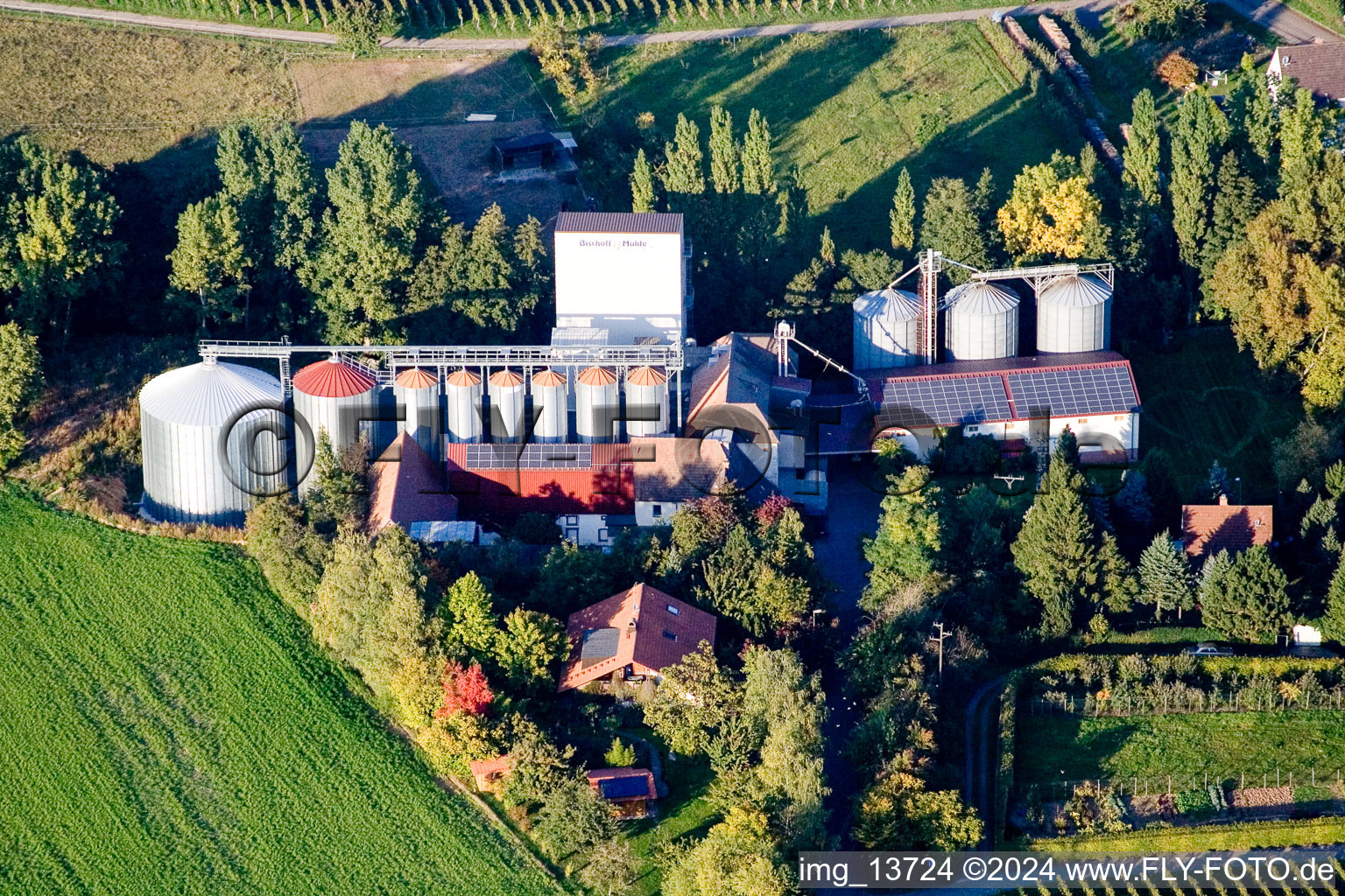 Bischoff mill out of the air