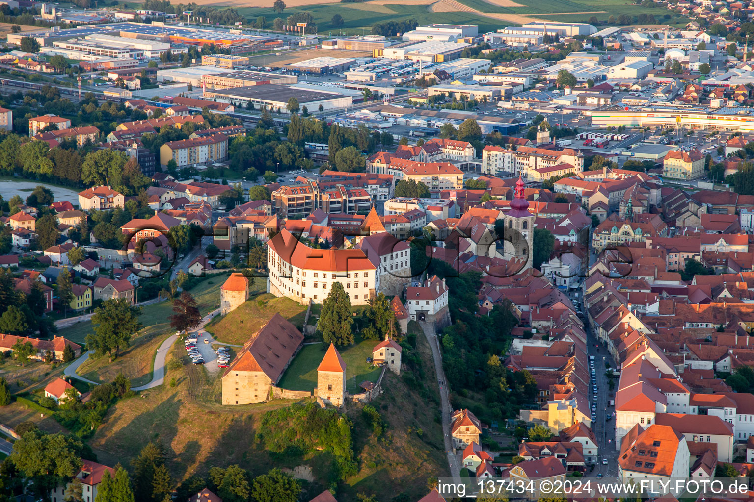 Castle Ptuj/Grade Ptuj above the old town in Ptuj in the state Slovenia, Slovenia from above