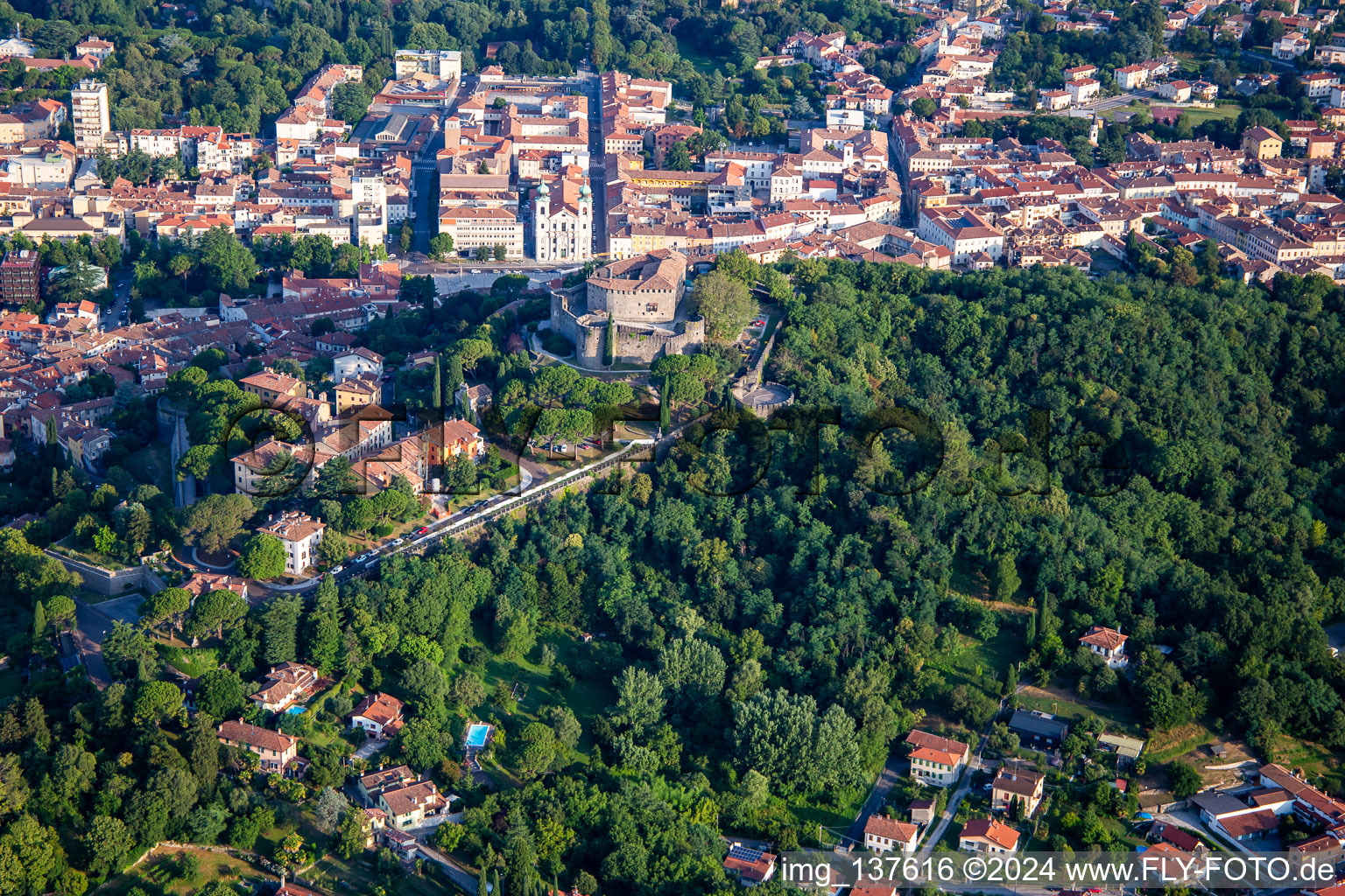 Gorizia Castle / Castello di Gorizia and Via Roma in the district Rosenthal in Nova Gorica in the state Slovenia, Slovenia