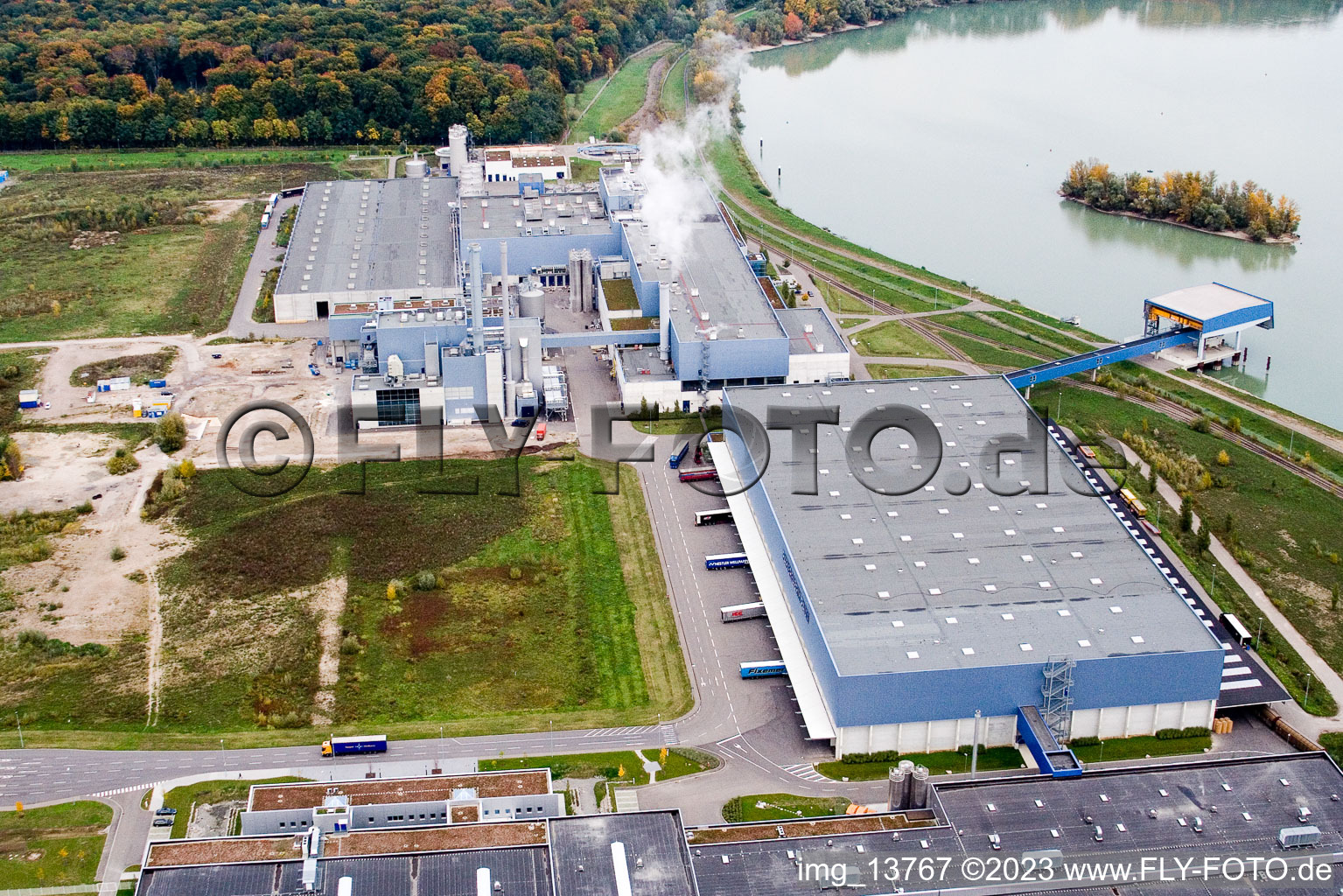 Oberwald industrial area in Wörth am Rhein in the state Rhineland-Palatinate, Germany from above