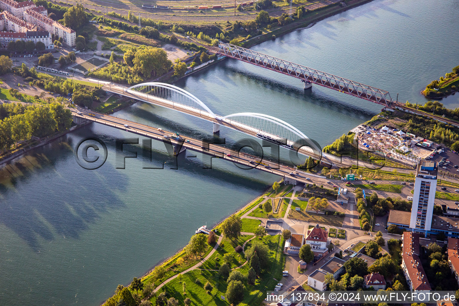 B28 Europa Bridge, Beatus-Rhenanus Bridge and railway bridge over the Rhine to Strasbourg in Kehl in the state Baden-Wuerttemberg, Germany