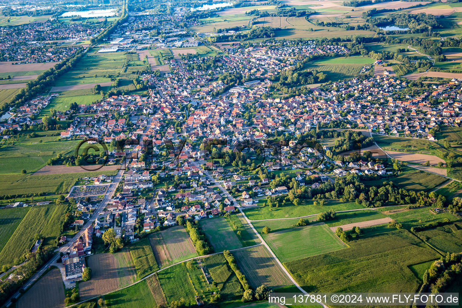 From the south in Plobsheim in the state Bas-Rhin, France